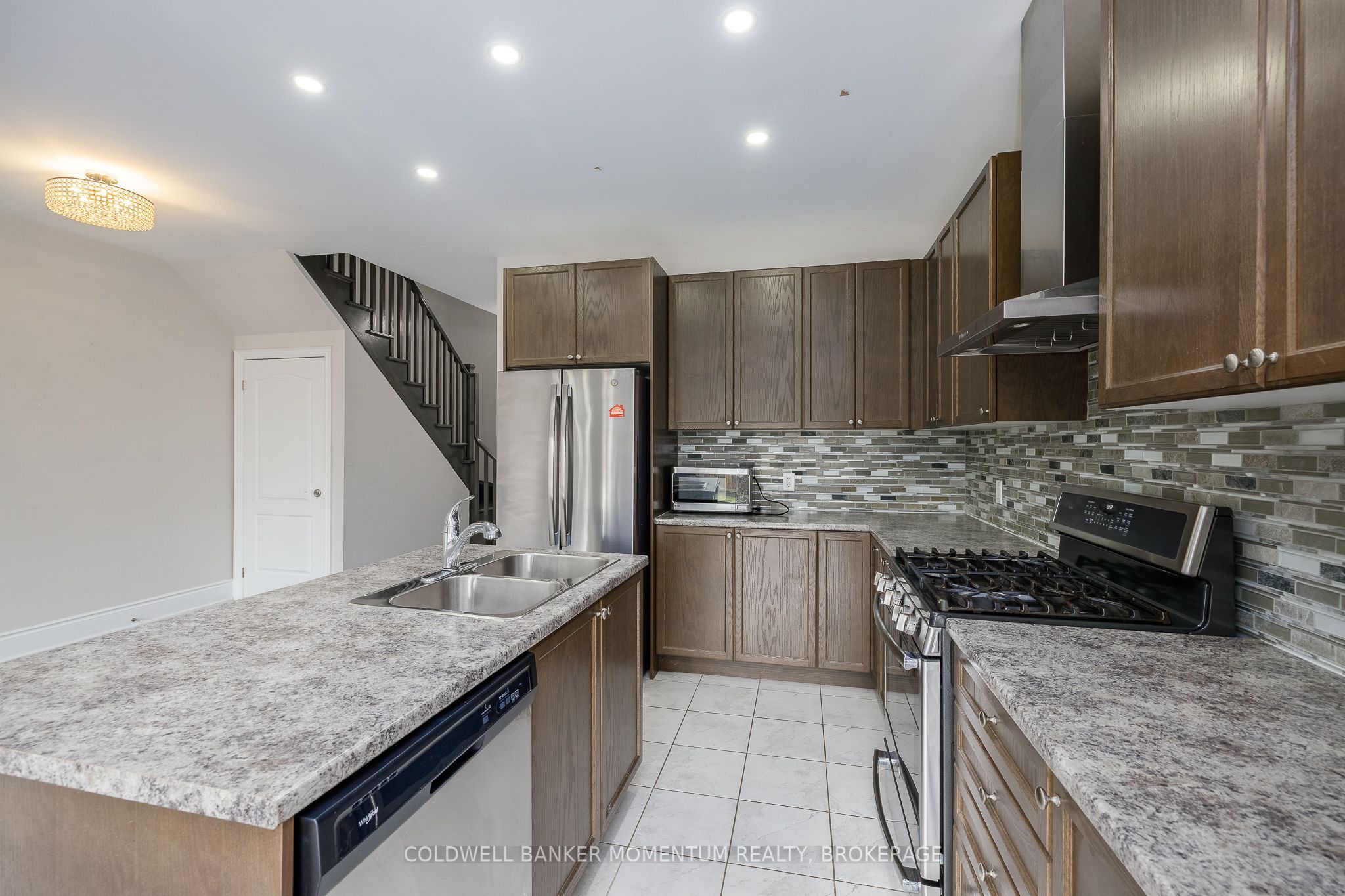 51 Sunset Way Property Photo 10