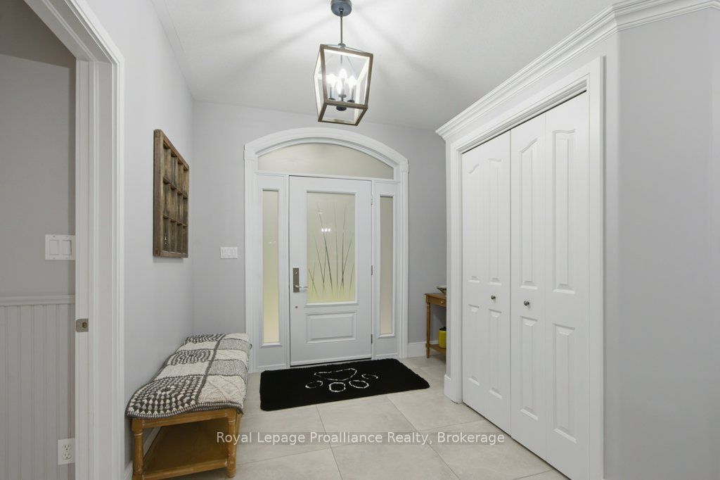 52 Oak Ridge Drive Property Photo 5