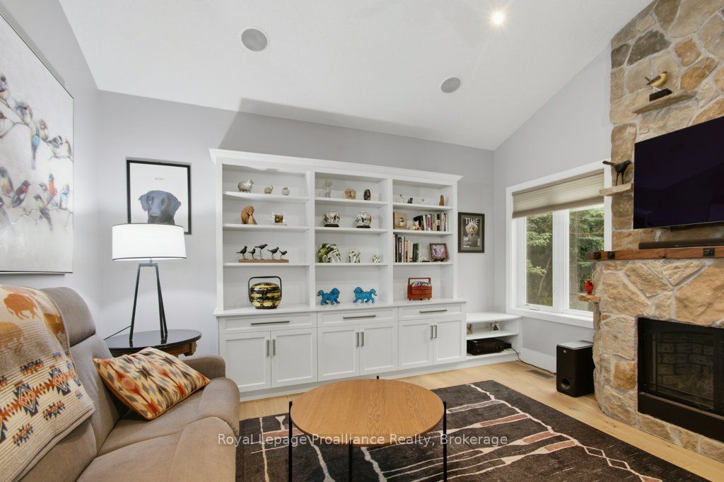52 Oak Ridge Drive Property Photo 14