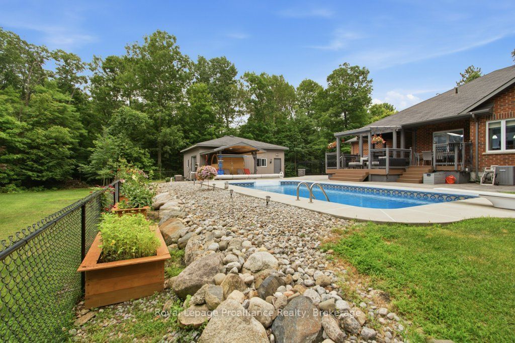 52 Oak Ridge Drive Property Photo 39