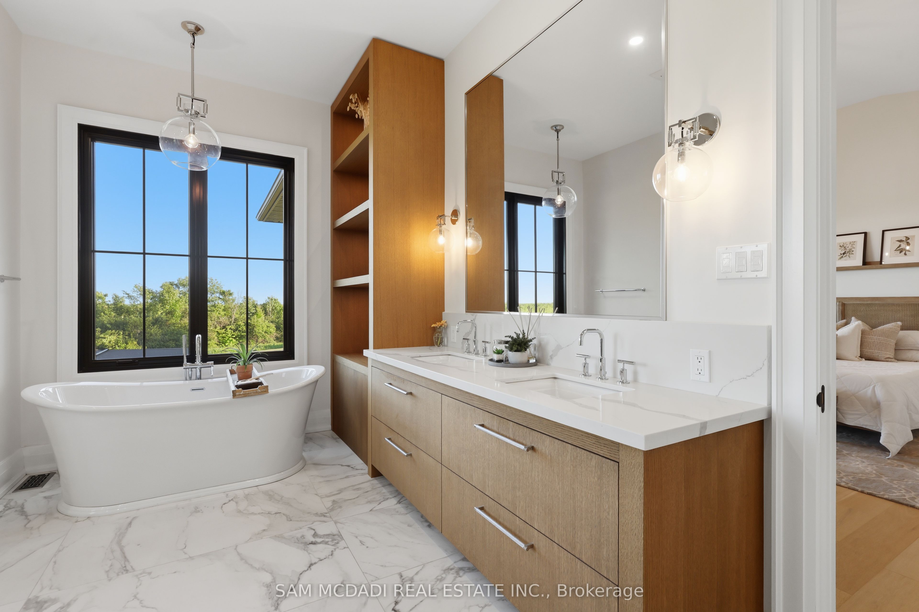 5020 First Line Property Photo 22