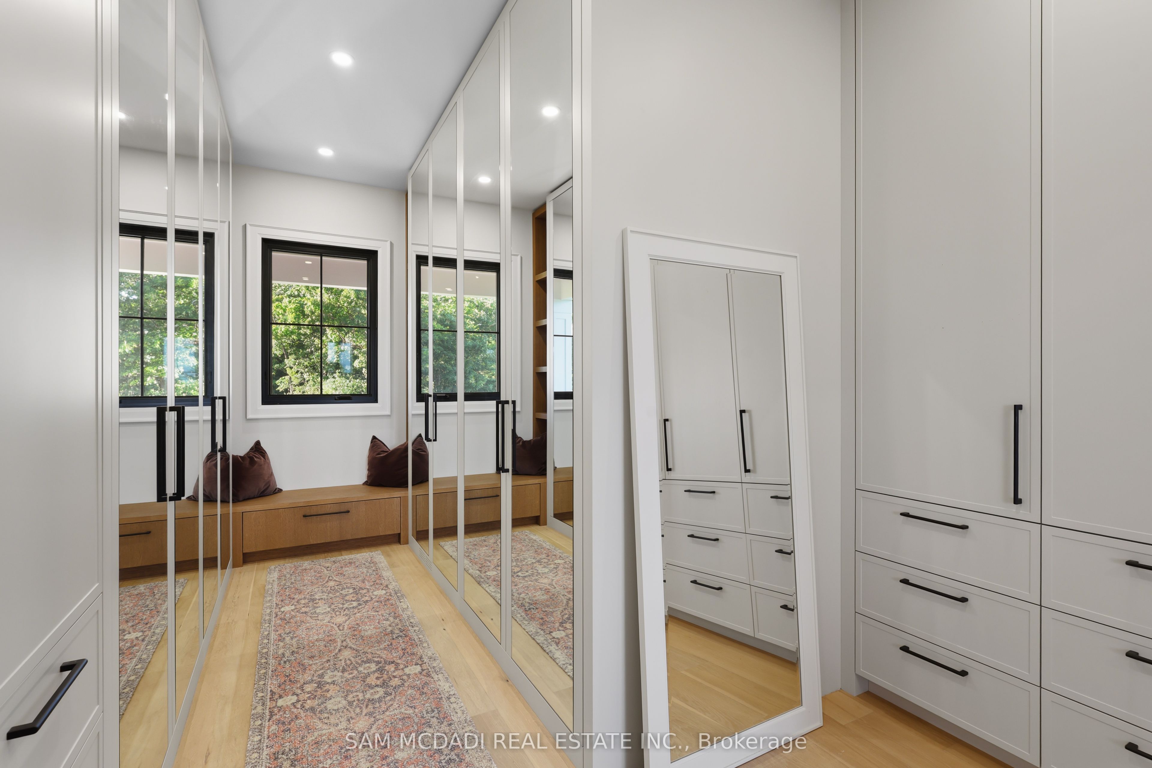 5020 First Line Property Photo 25