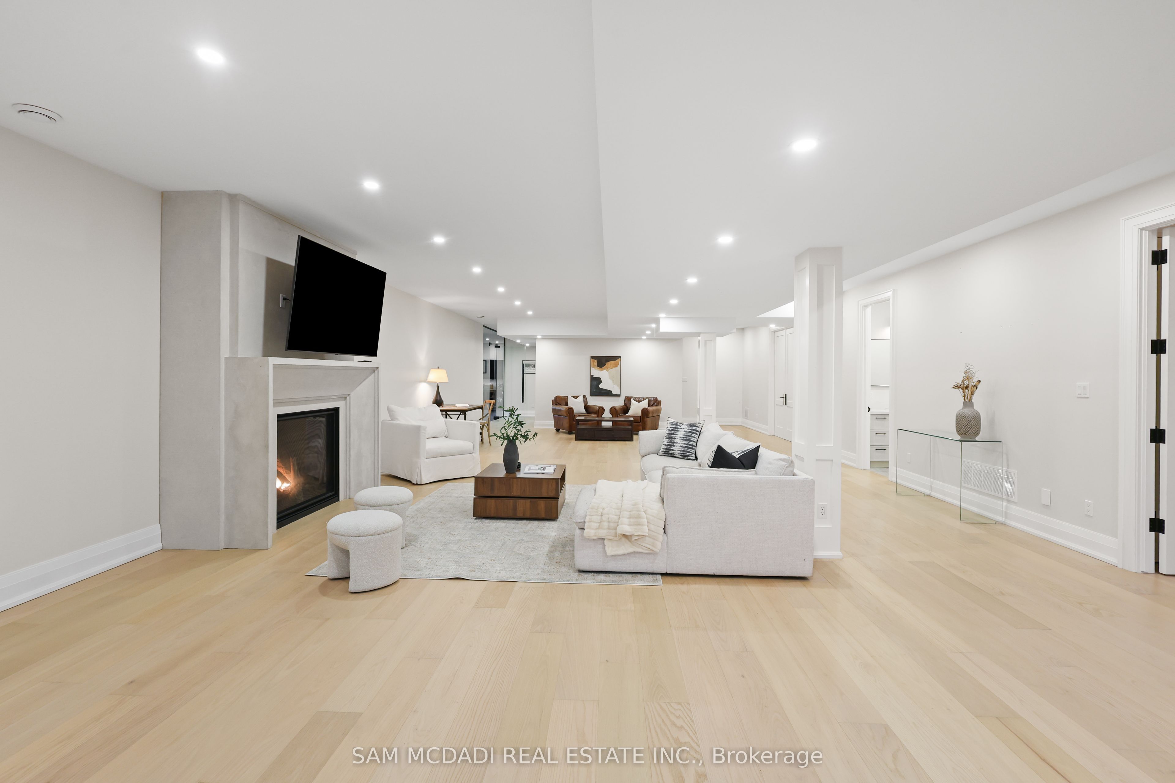 5020 First Line Property Photo 34
