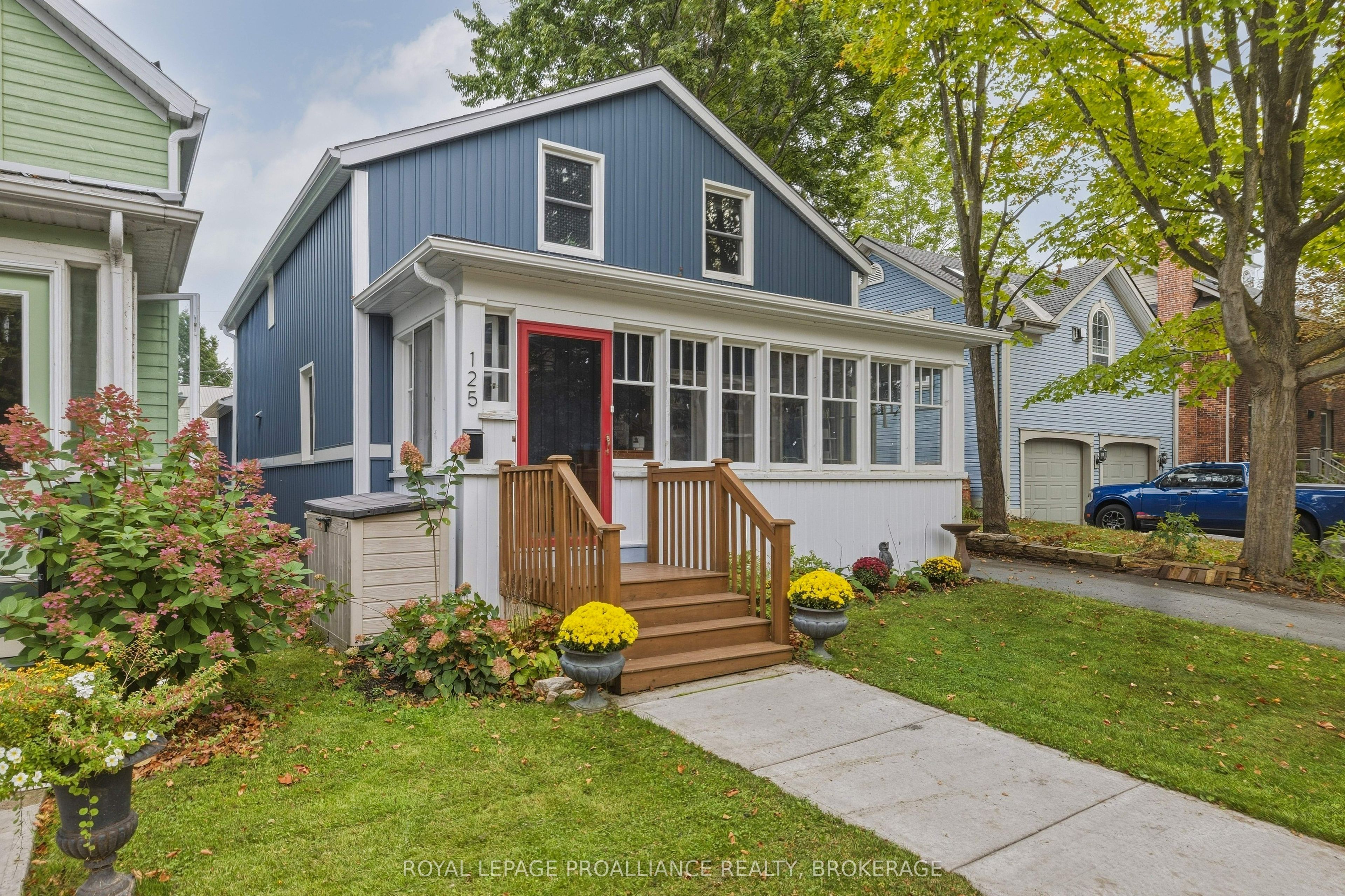 125 Pine Street Property Photo 1