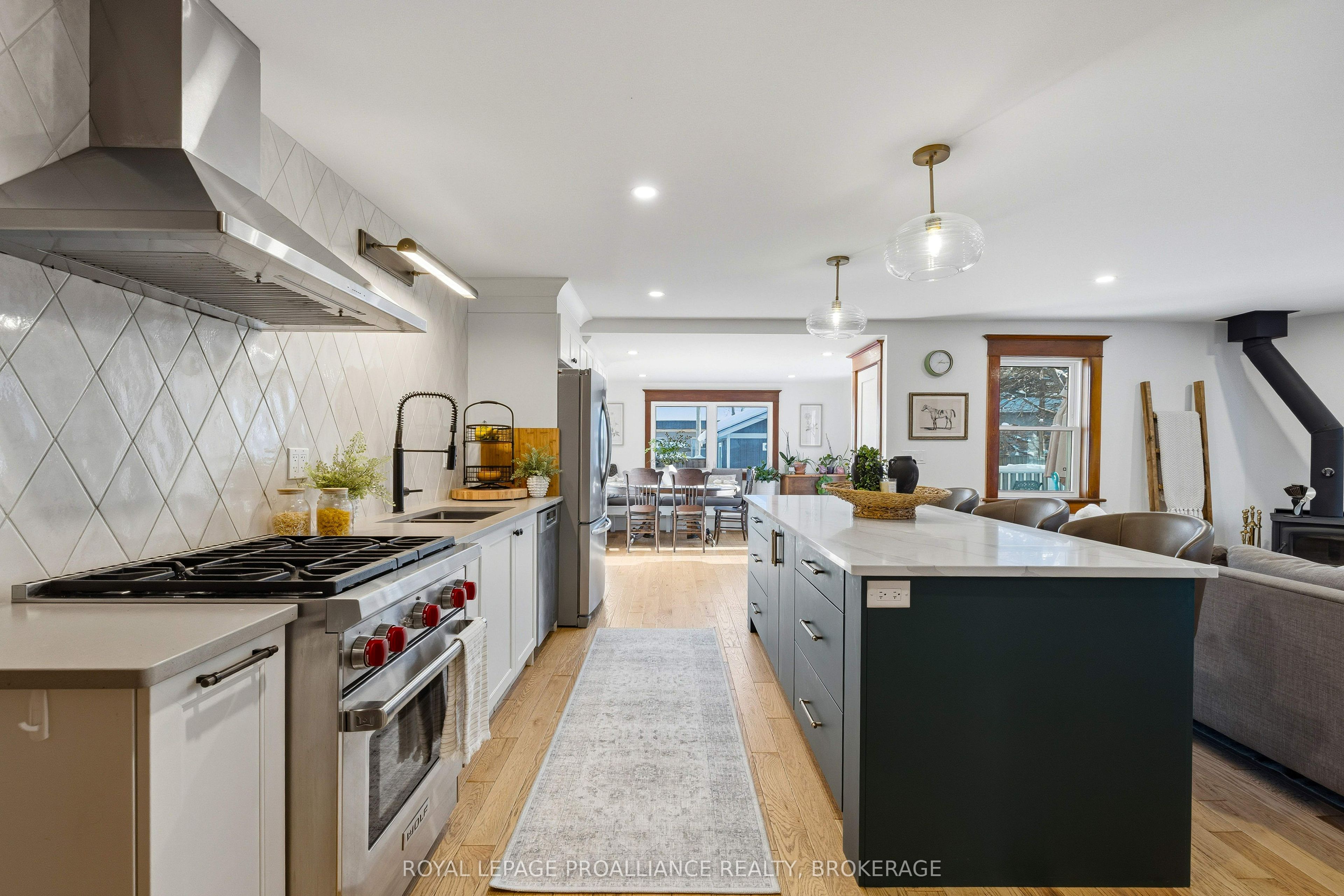 125 Pine Street Property Photo 22