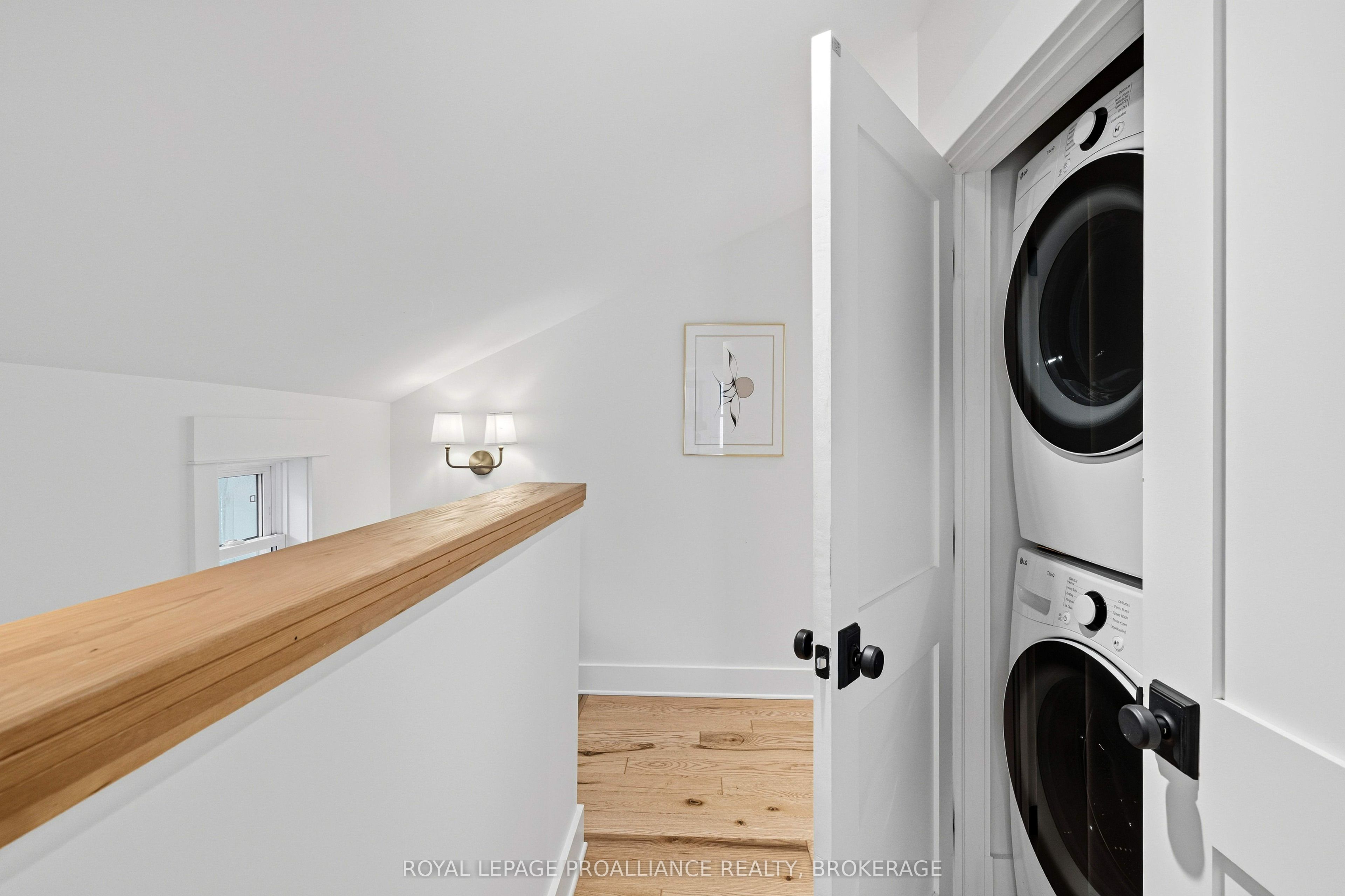 125 Pine Street Property Photo 26