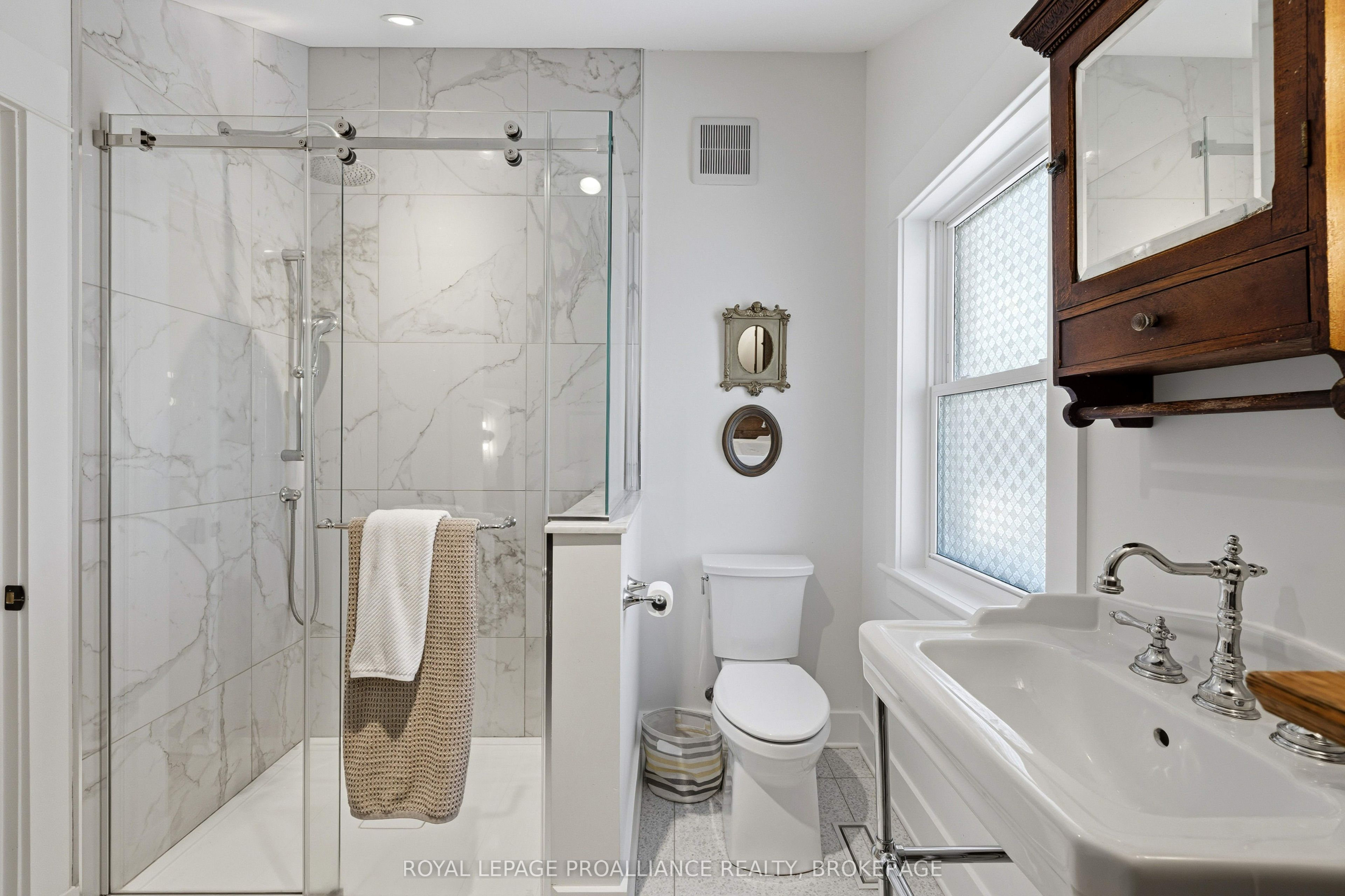 125 Pine Street Property Photo 36
