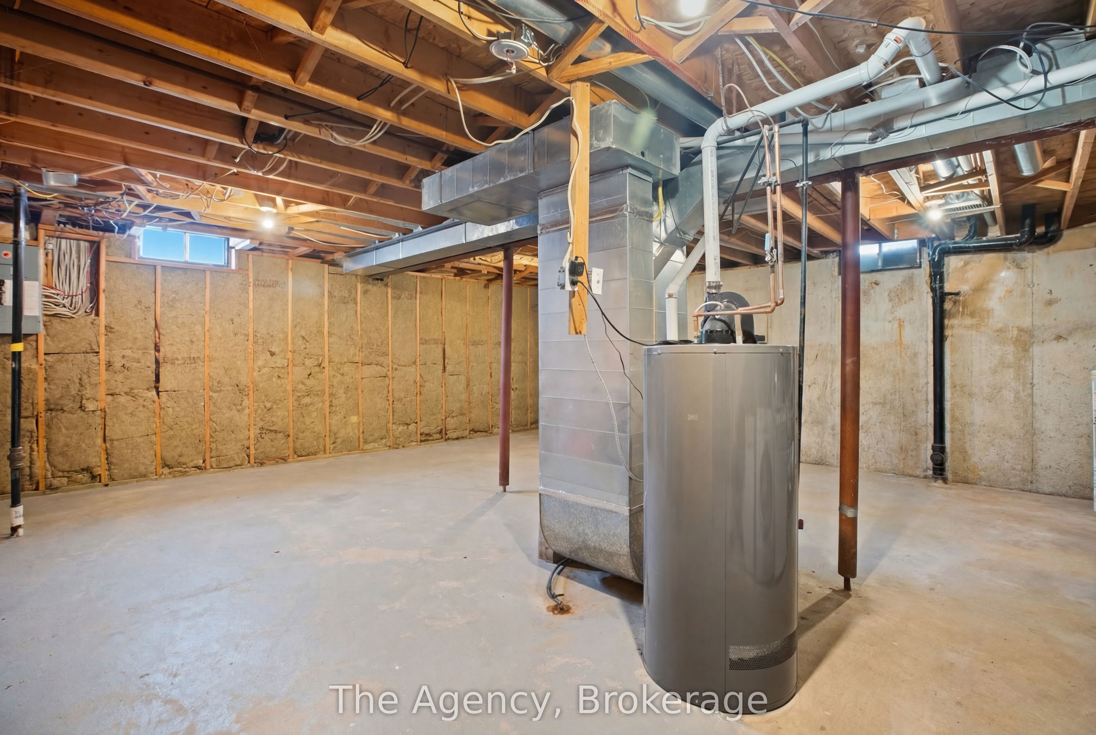 110 Leeson Street S Property Photo 22