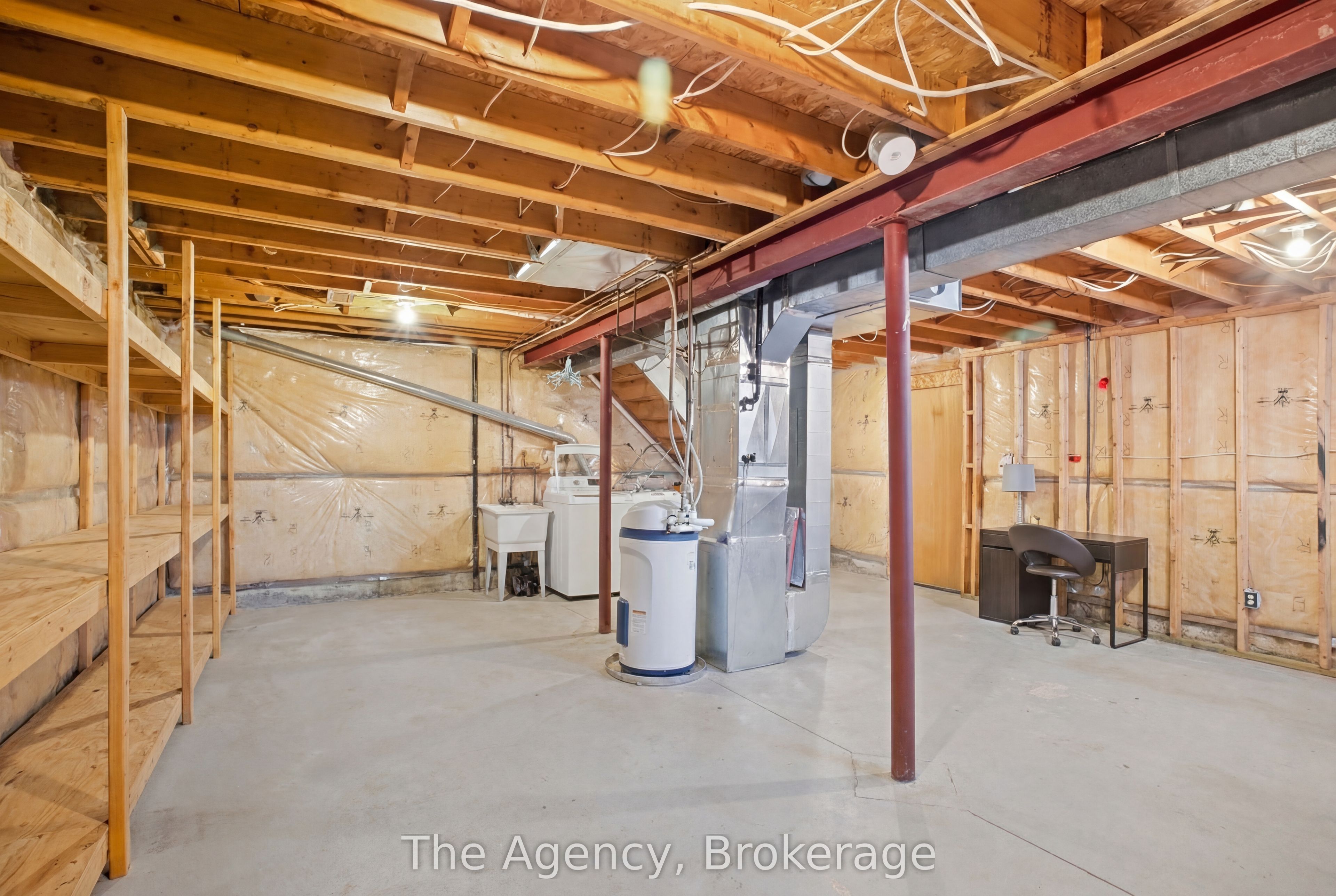 110 Leeson Street S Property Photo 23