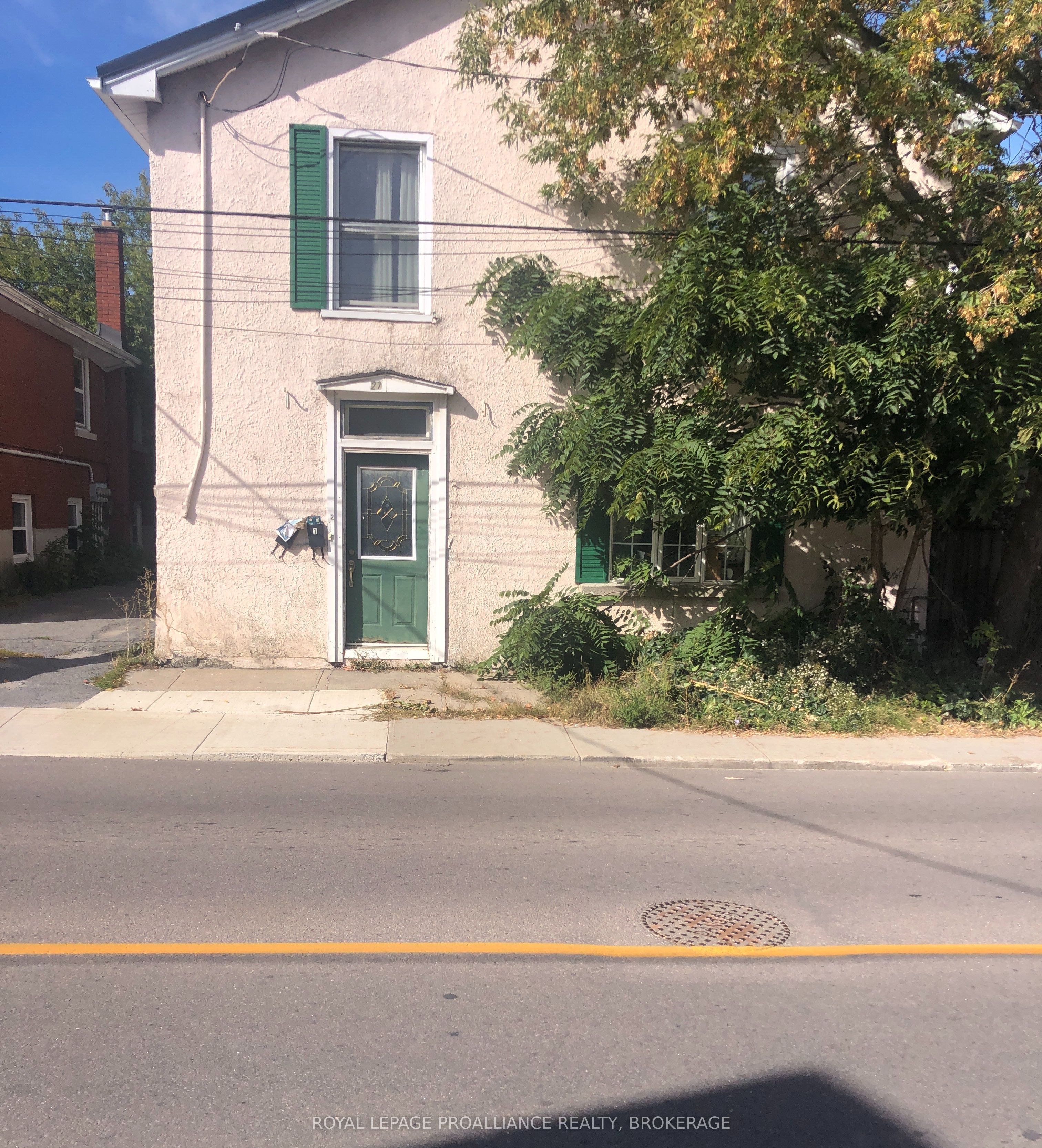 27 Stephen Street Property Photo 3