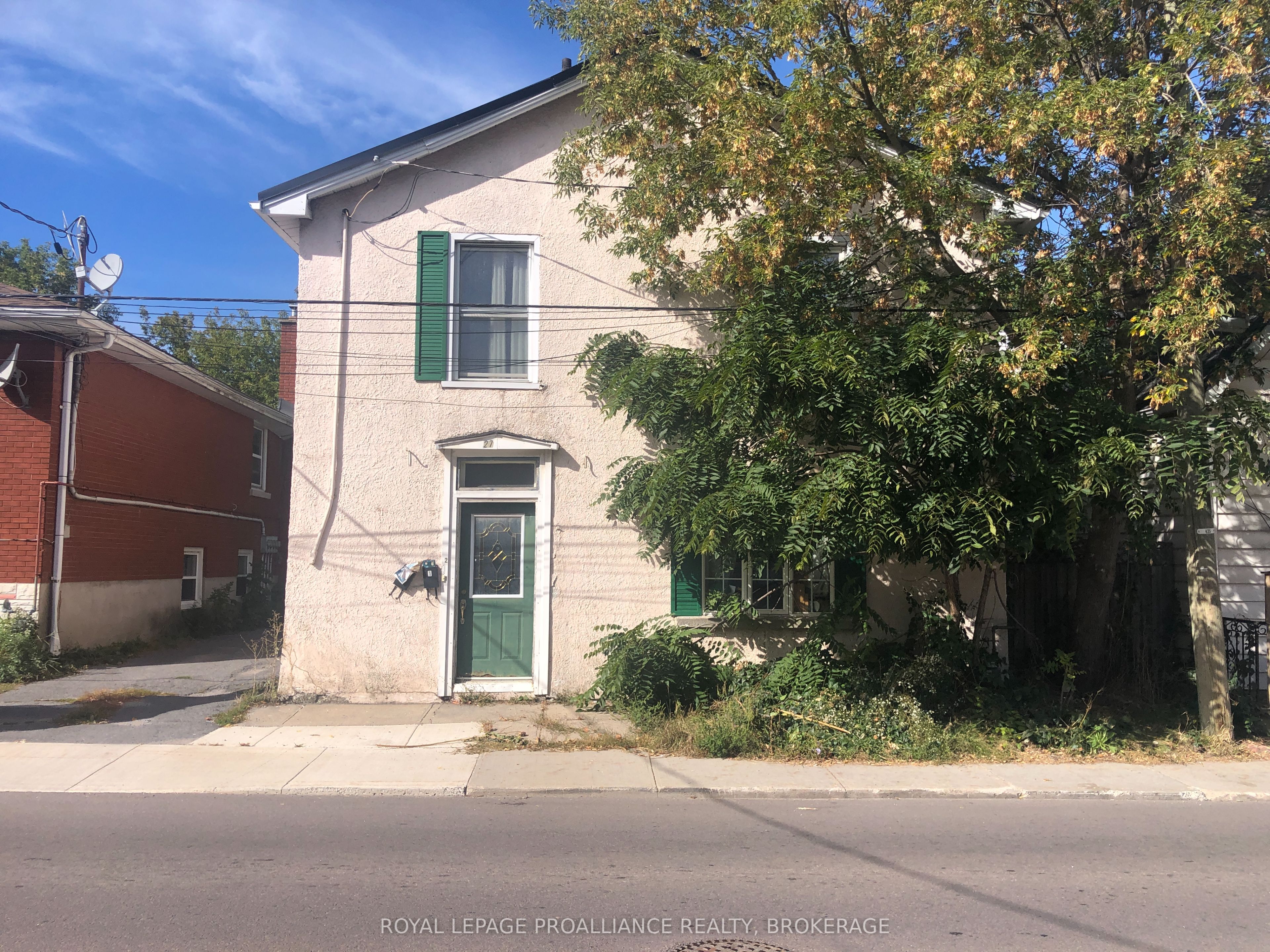 27 Stephen Street Property Photo 4