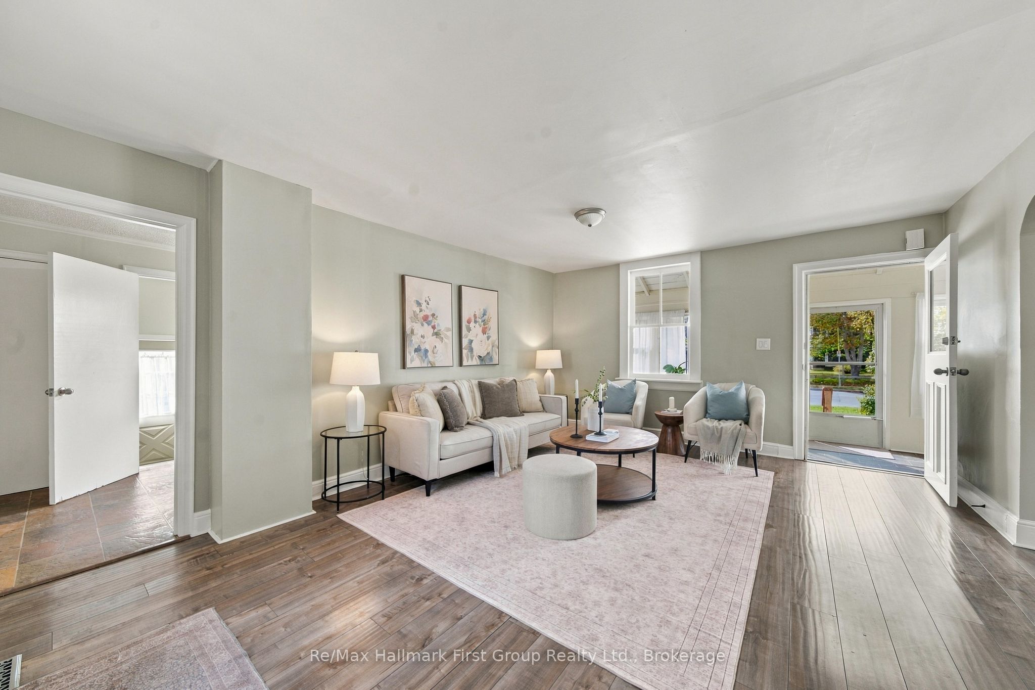 344 D'arcy Street Property Photo 6
