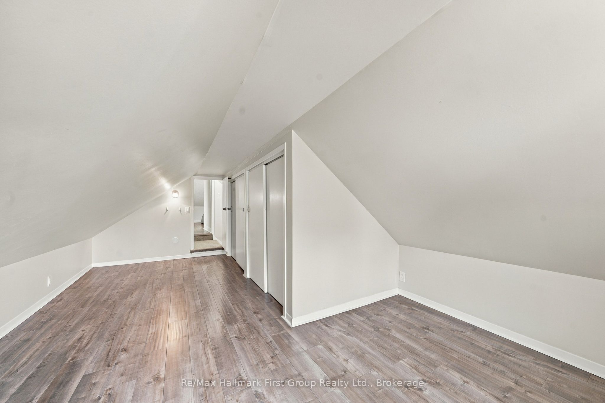 344 D'arcy Street Property Photo 17