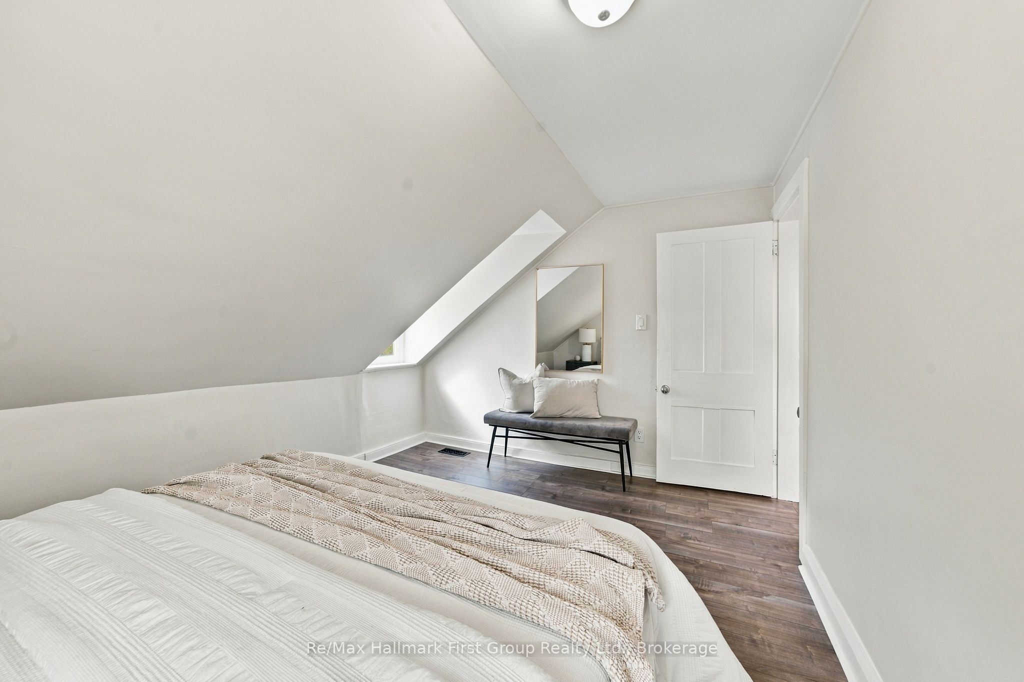 344 D'arcy Street Property Photo 21