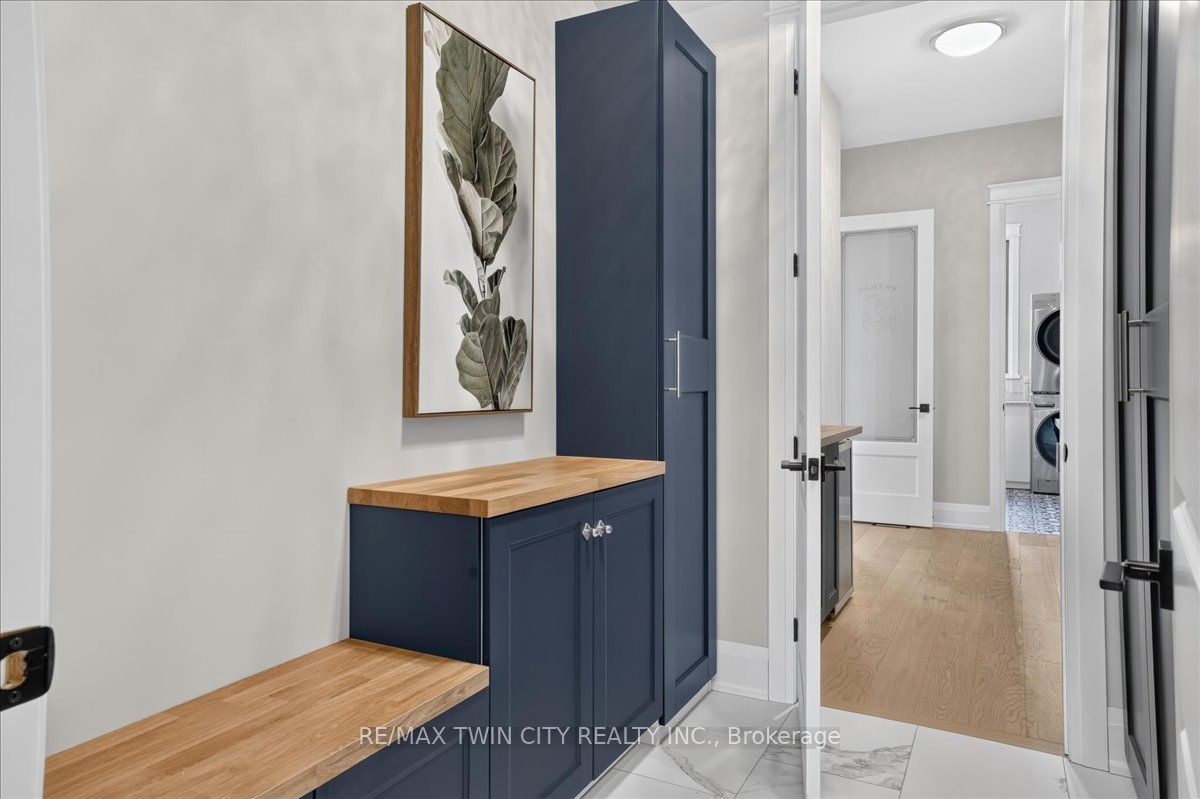 670 Bishopsgate Road 8 Property Photo 29