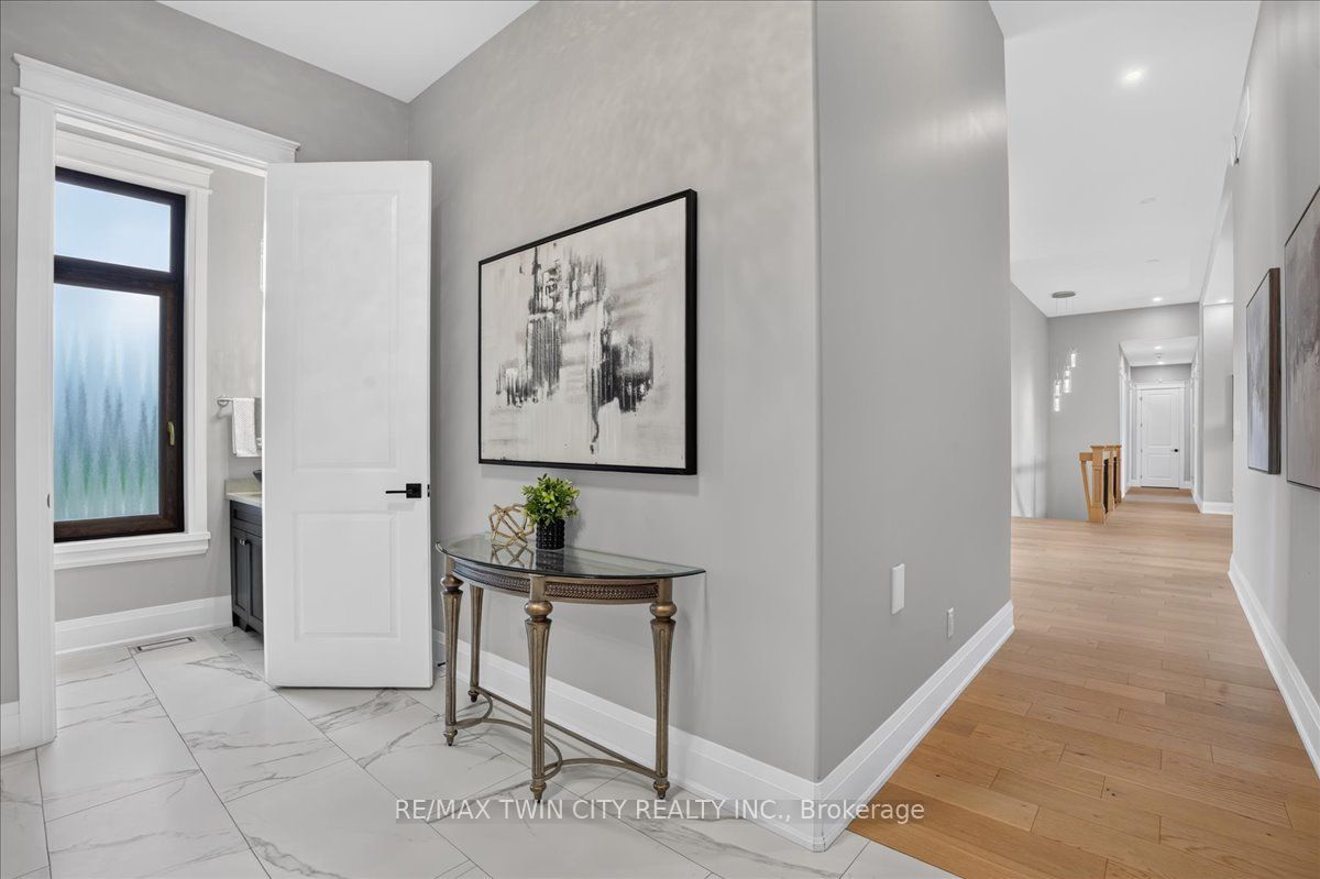 670 Bishopsgate Road 8 Property Photo 30
