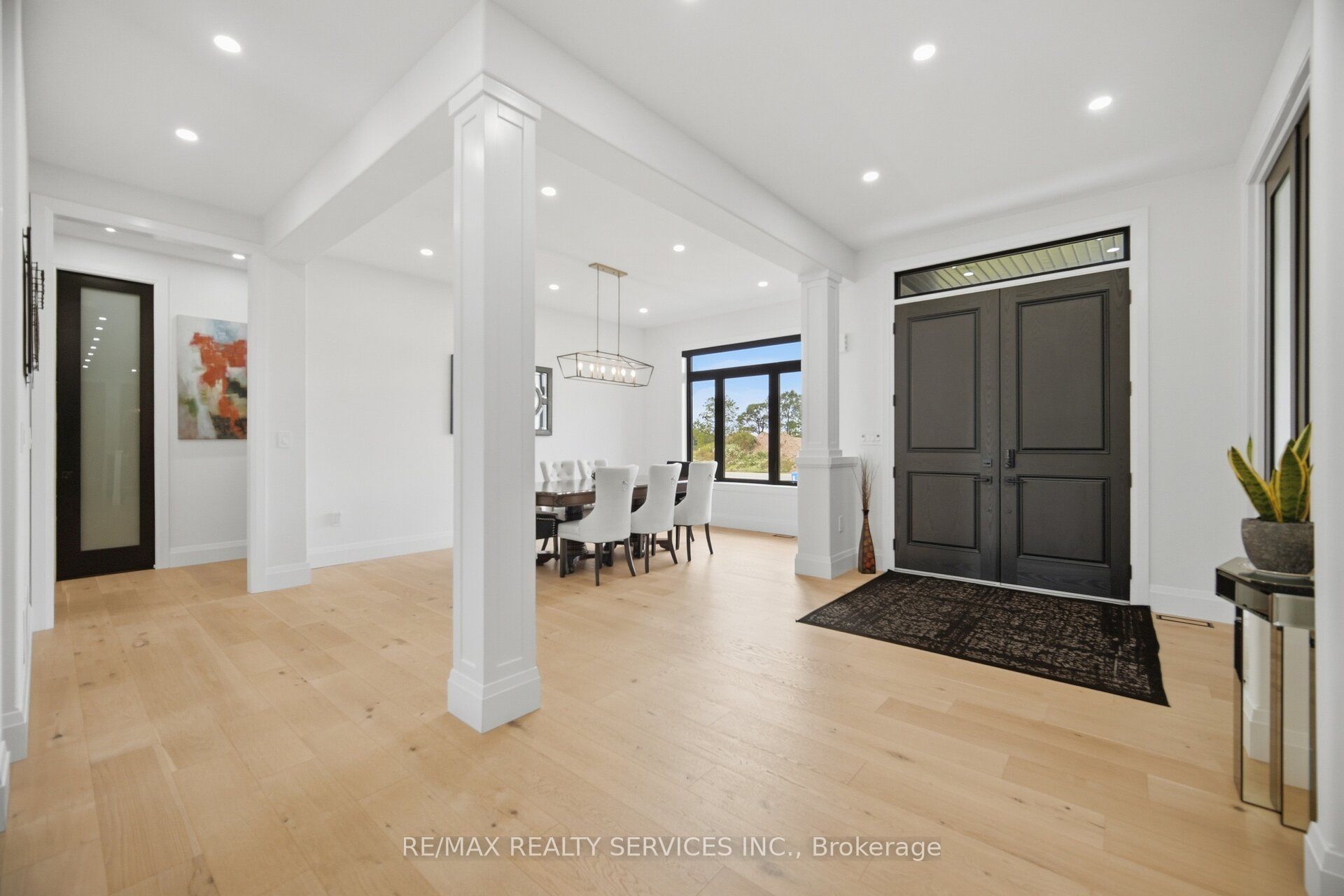 56 Augustus Street Property Photo 11