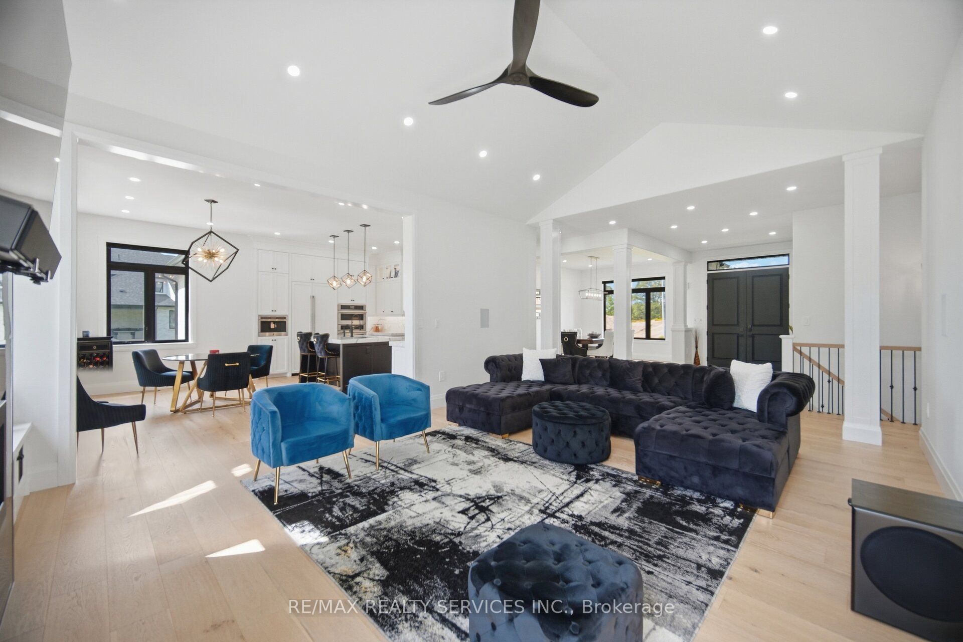 56 Augustus Street Property Photo 17