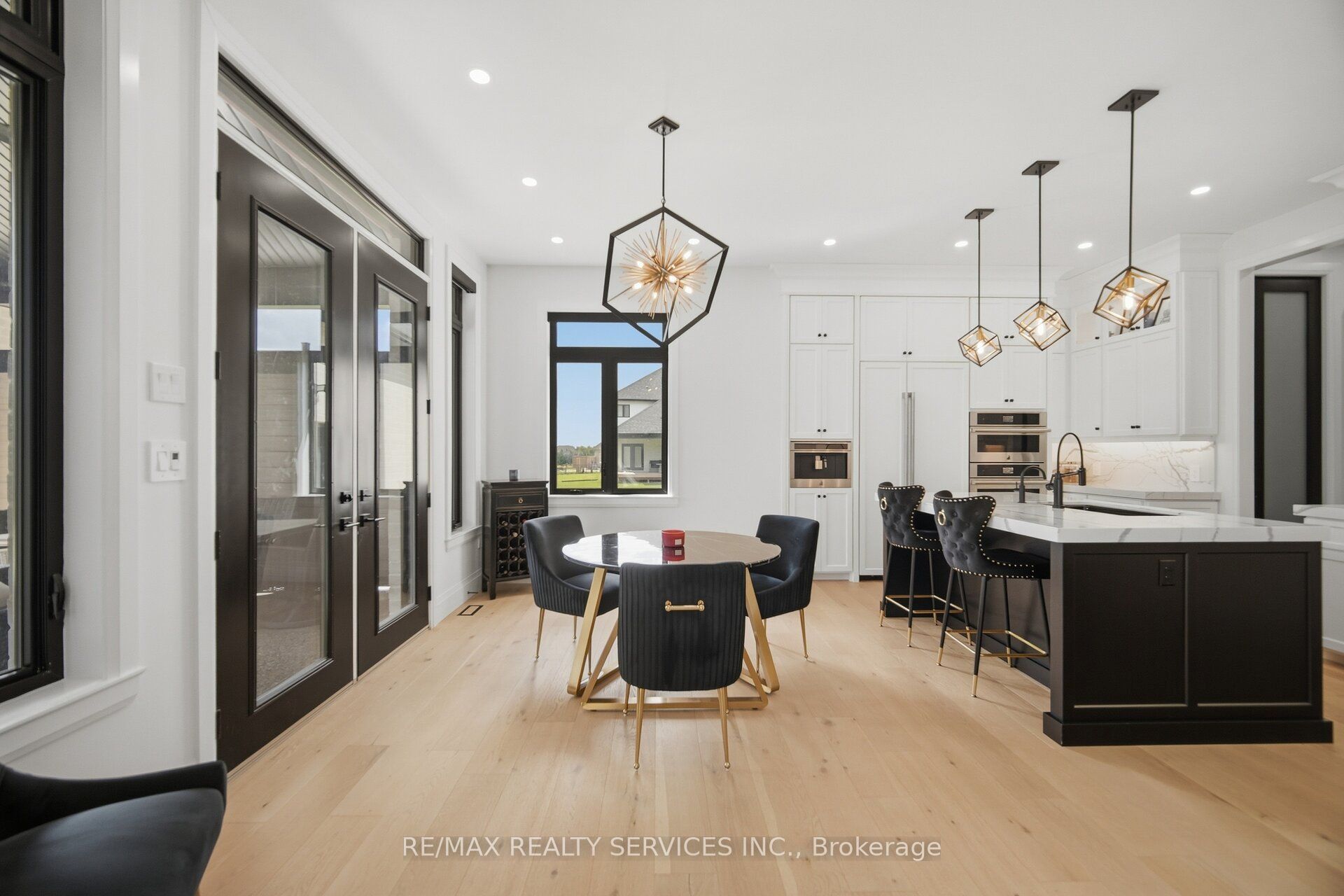 56 Augustus Street Property Photo 18