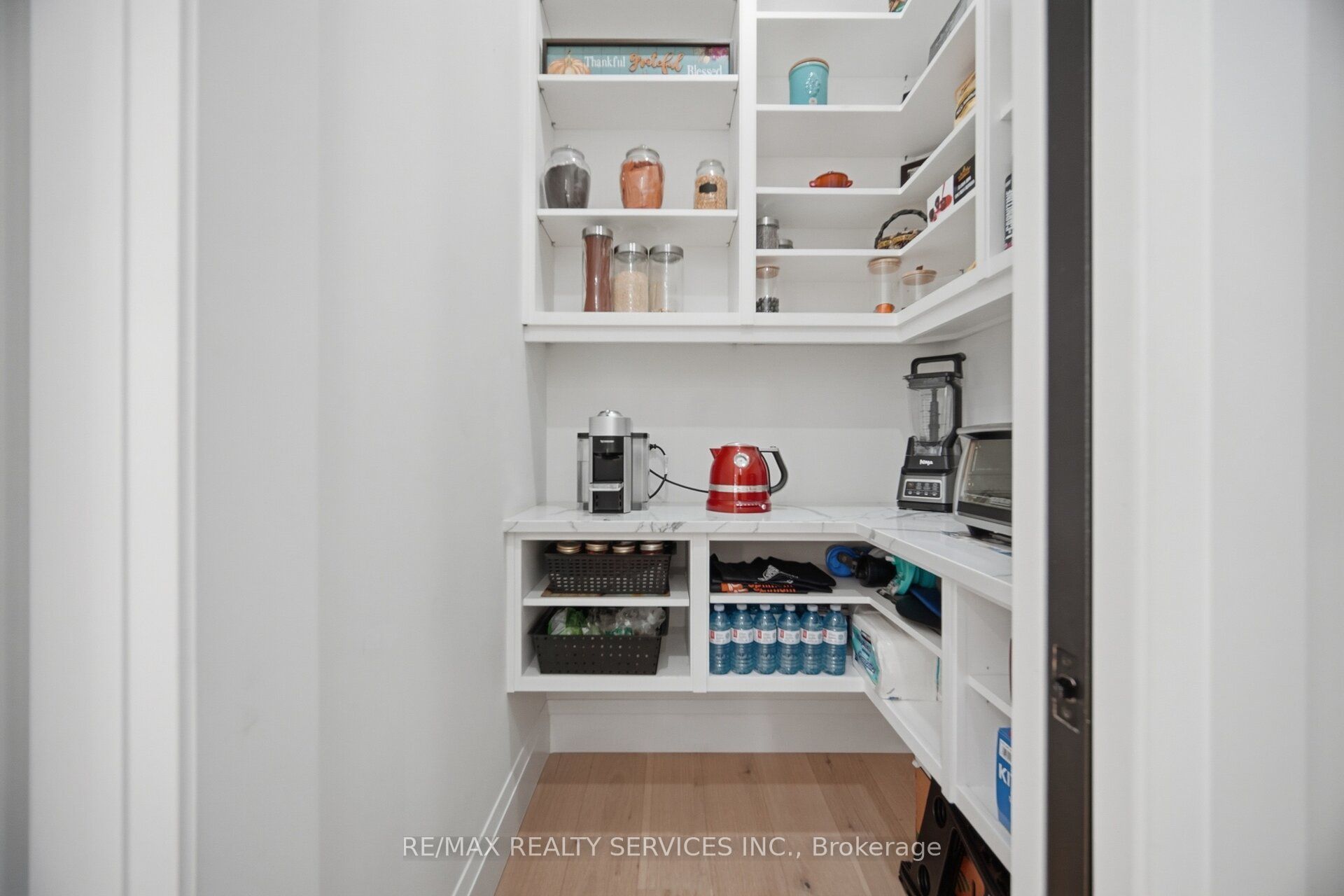 56 Augustus Street Property Photo 26