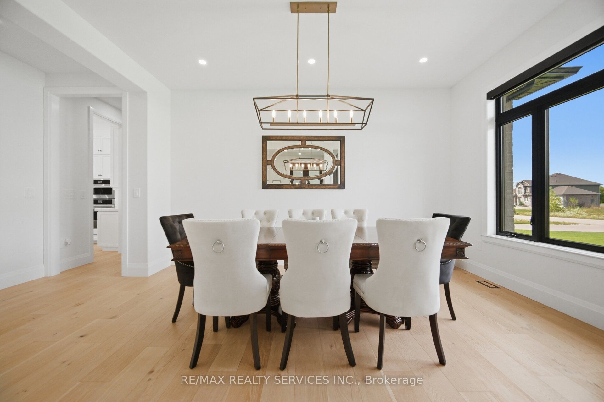 56 Augustus Street Property Photo 27