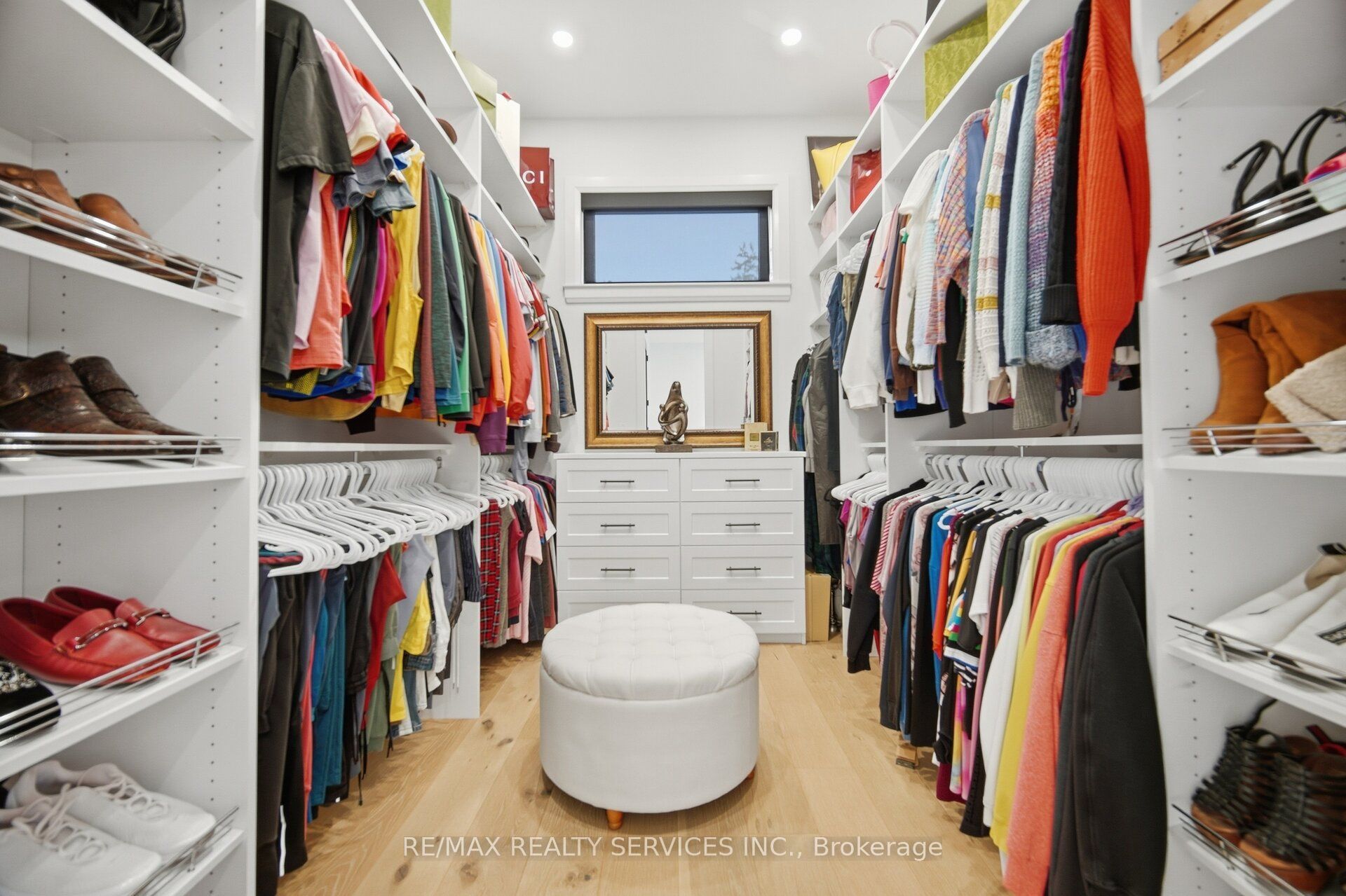 56 Augustus Street Property Photo 35