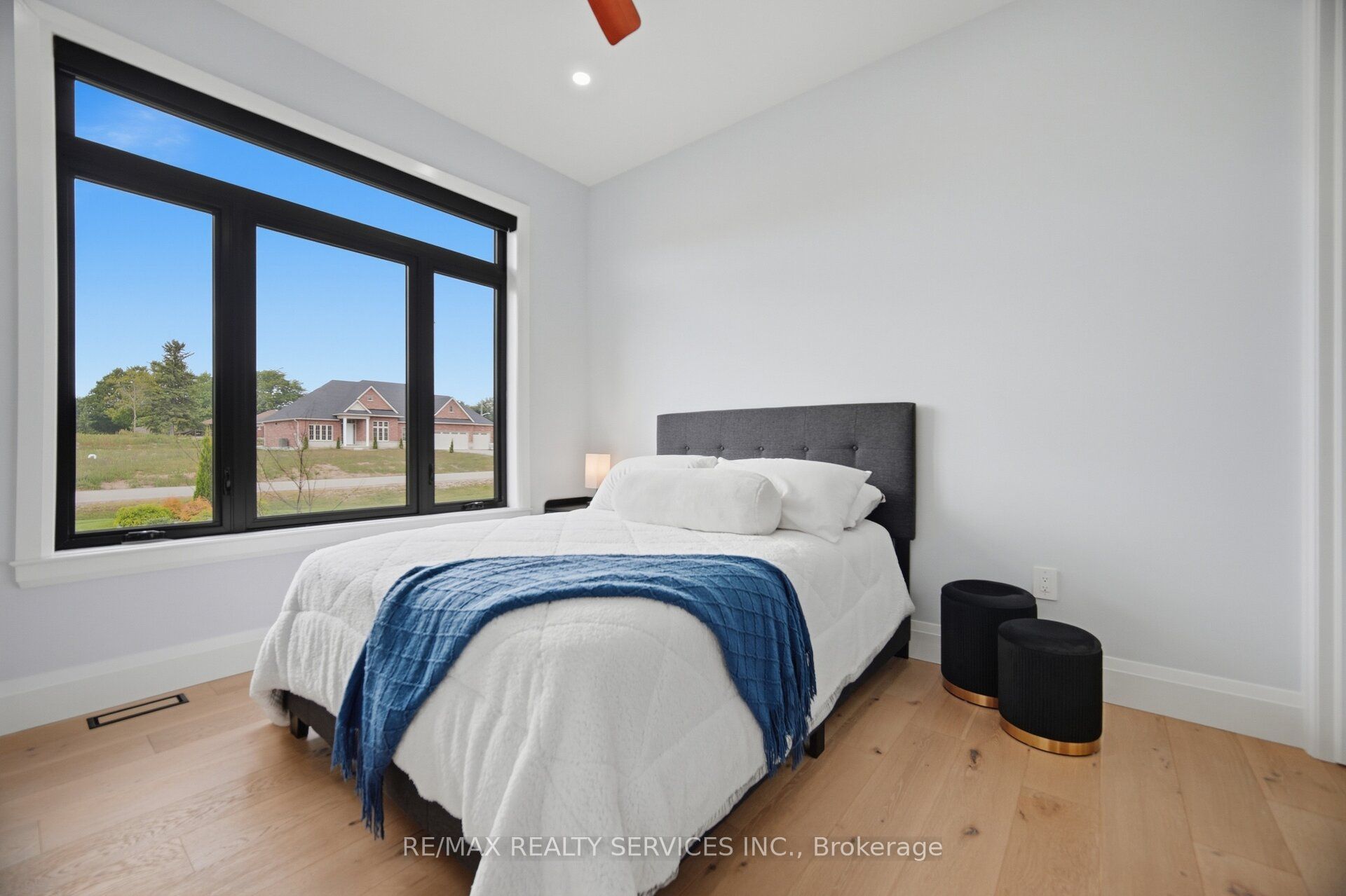 56 Augustus Street Property Photo 36