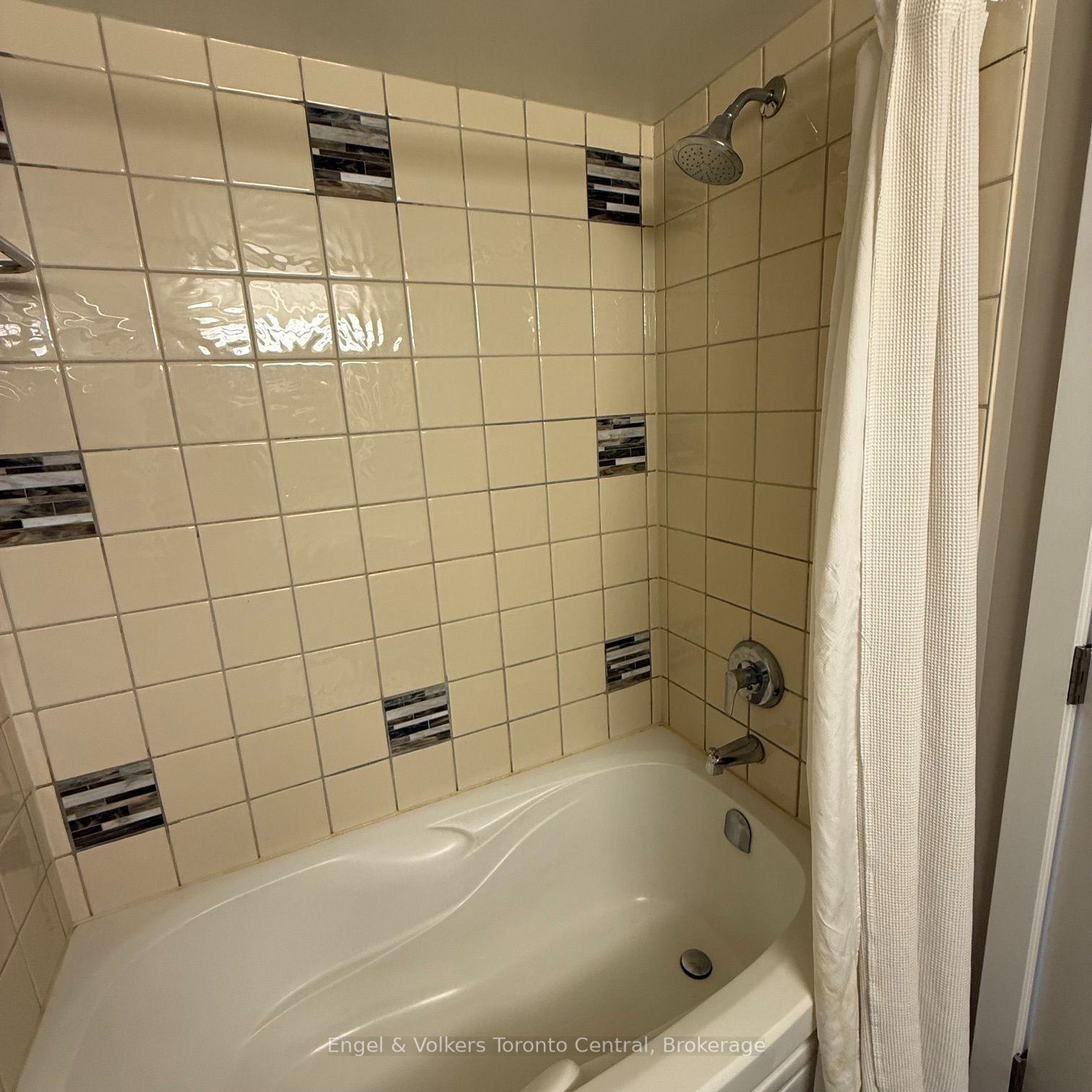 156 Jozo Weider Boulevard 322 Property Photo 14