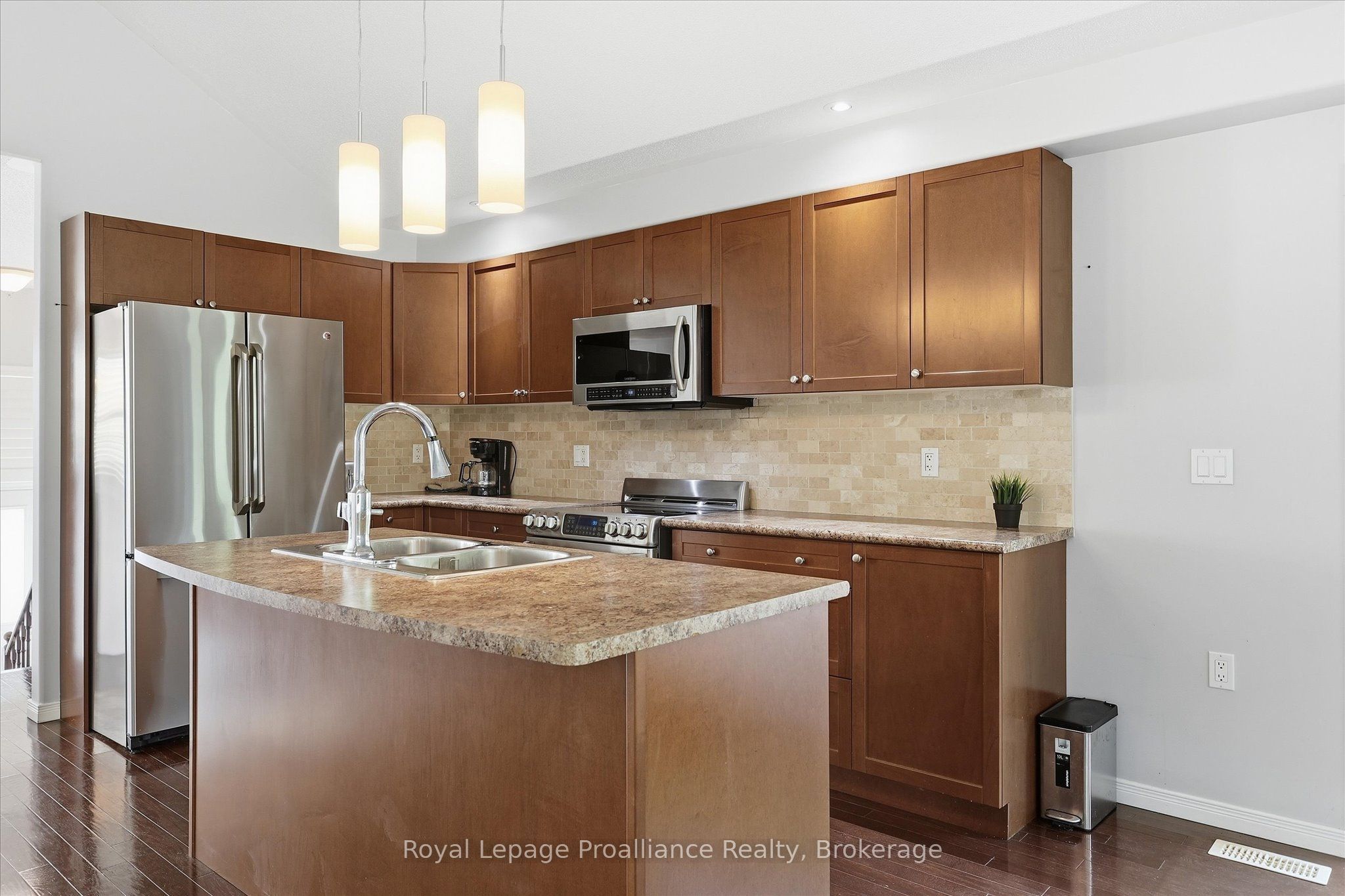 82 Parcells Crescent Property Photo 13