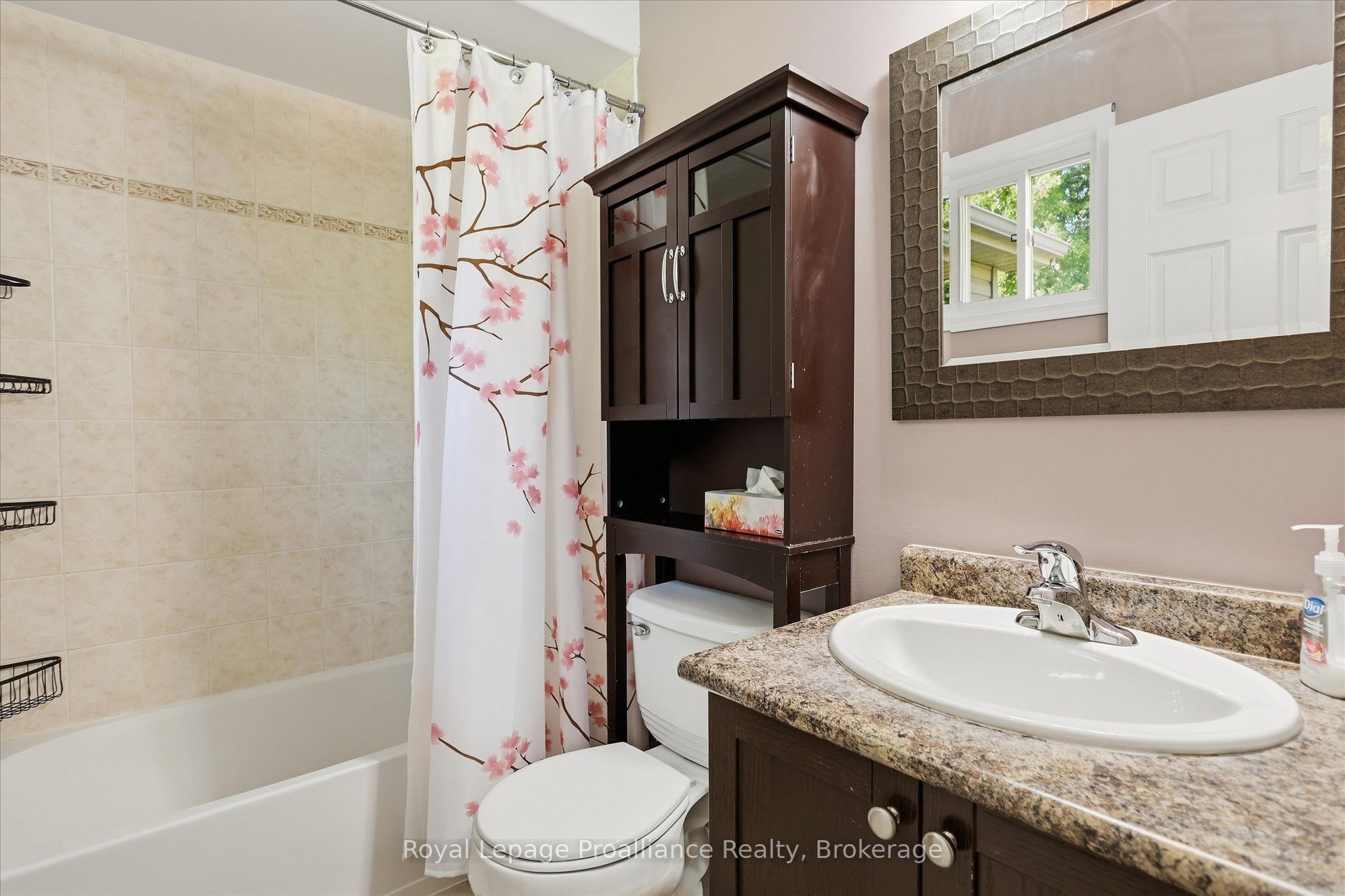 82 Parcells Crescent Property Photo 25