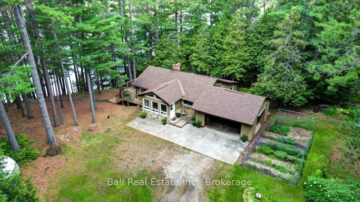21 Lucerne Lake Drive Property Photo 1