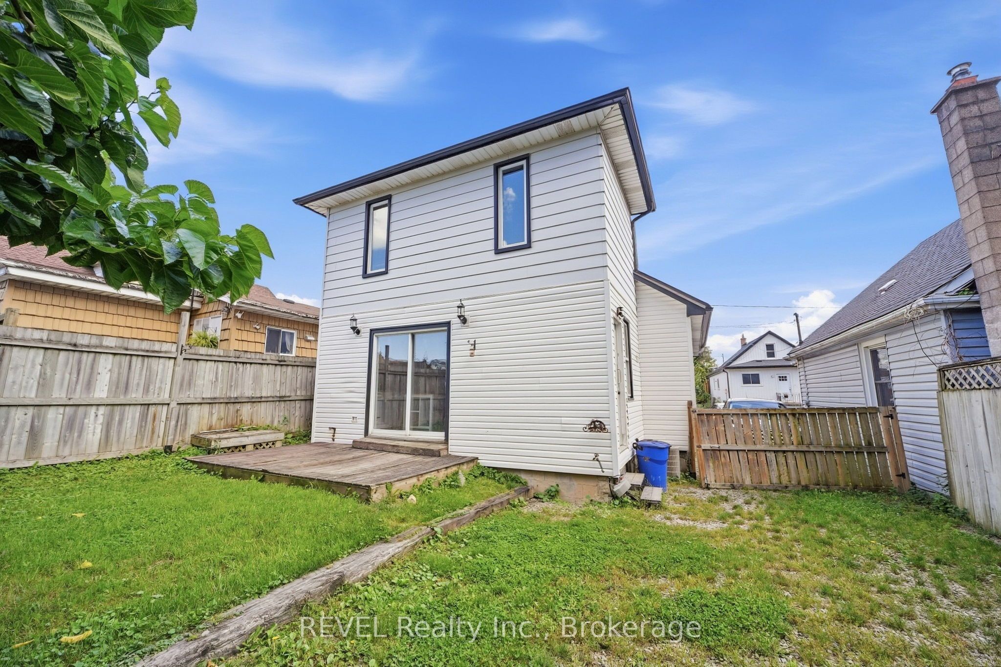 61 Patricia Street Property Photo 30