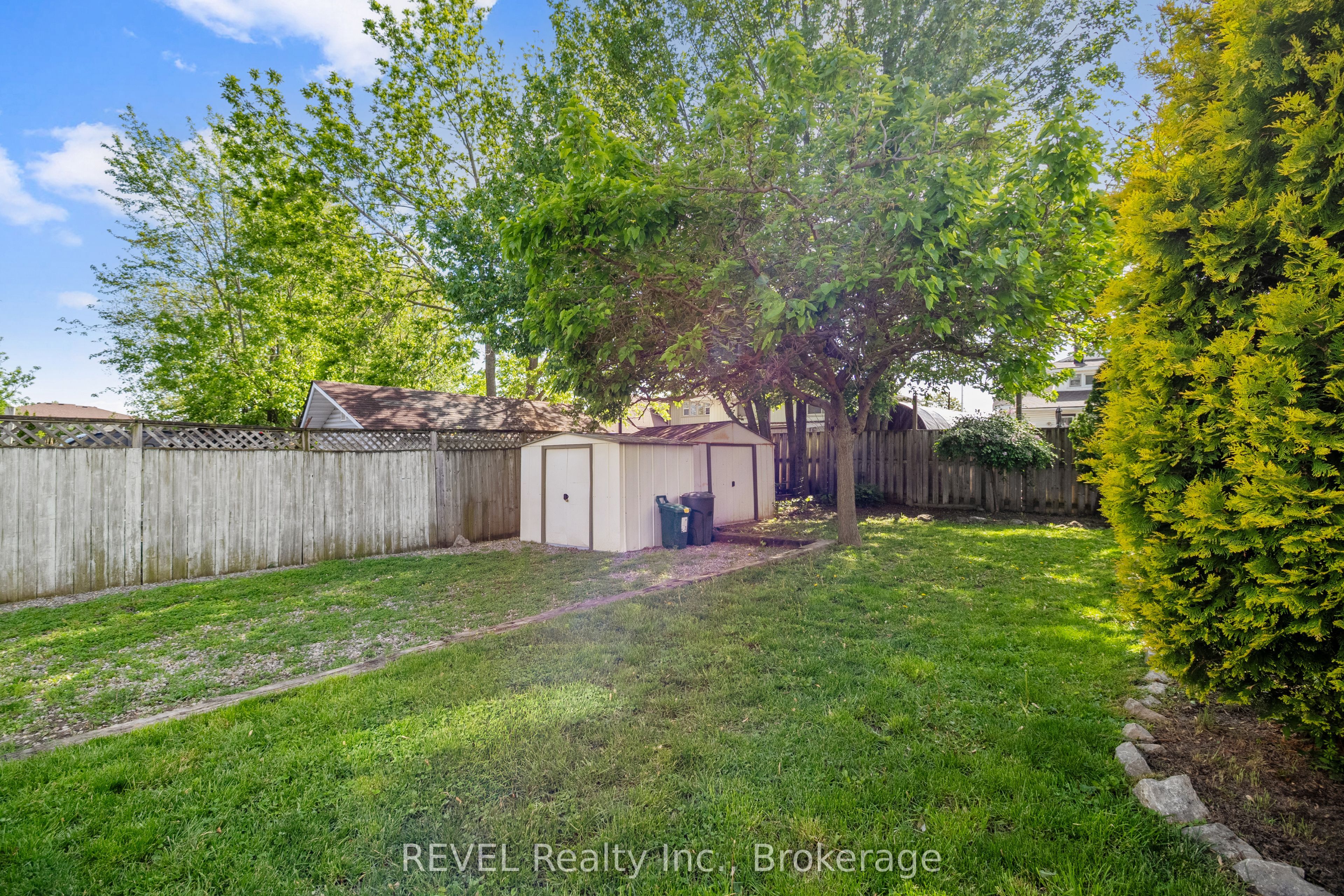 61 Patricia Street Property Photo 31