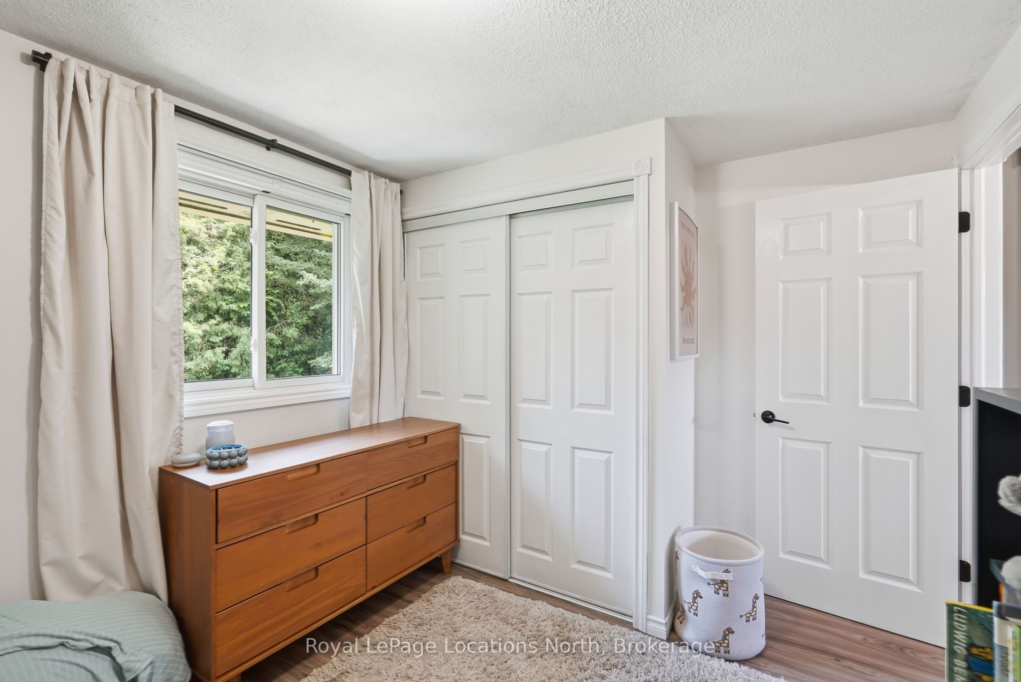 2595 6th Avenue W Property Photo 22