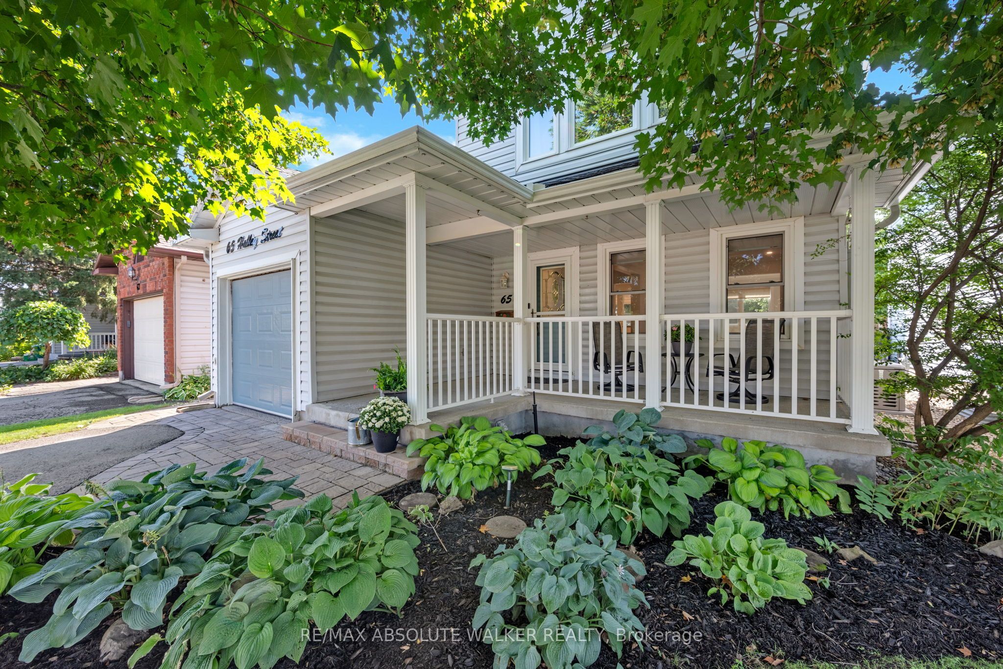 65 Halley Street Property Photo 2