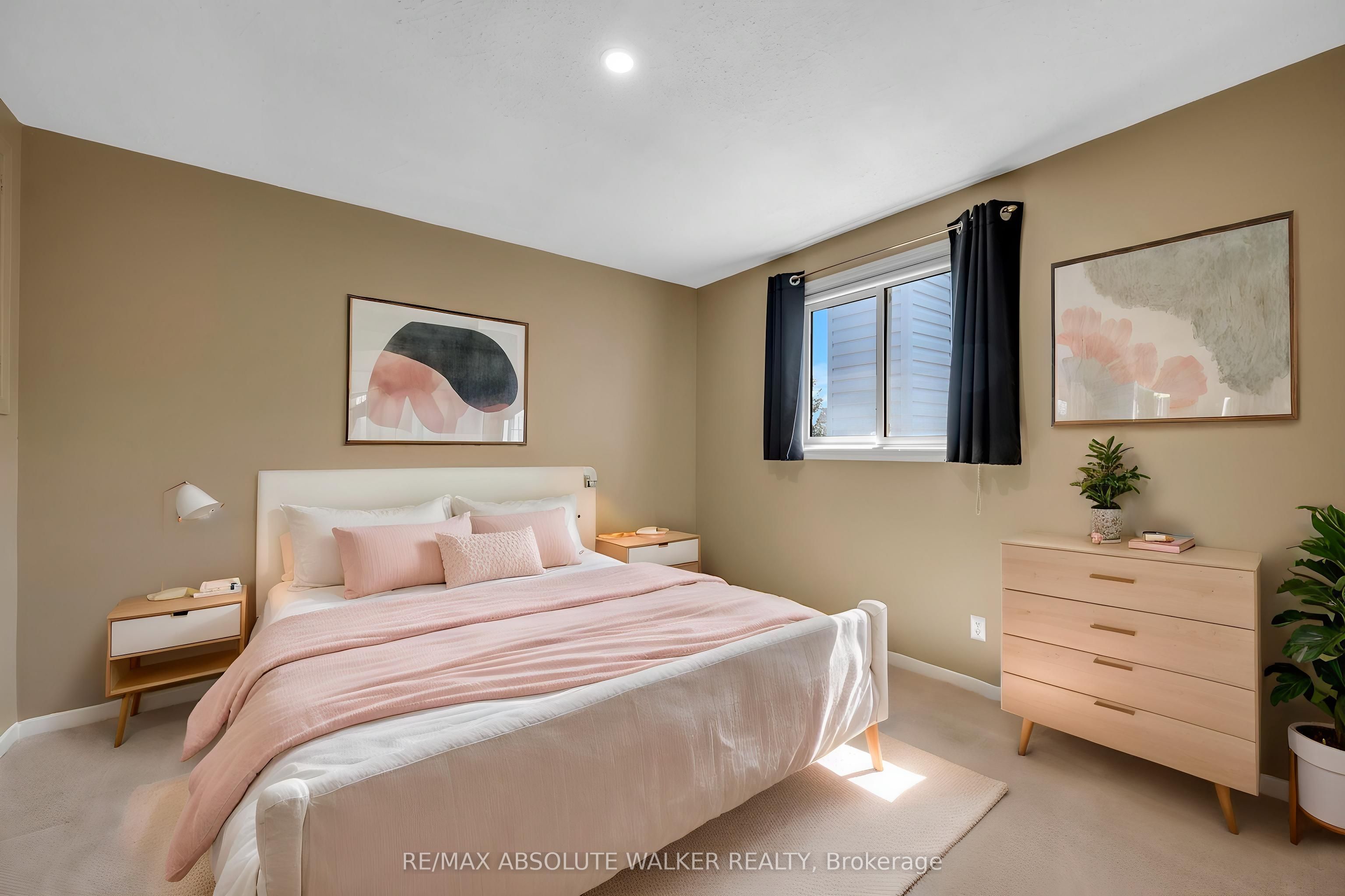 65 Halley Street Property Photo 28