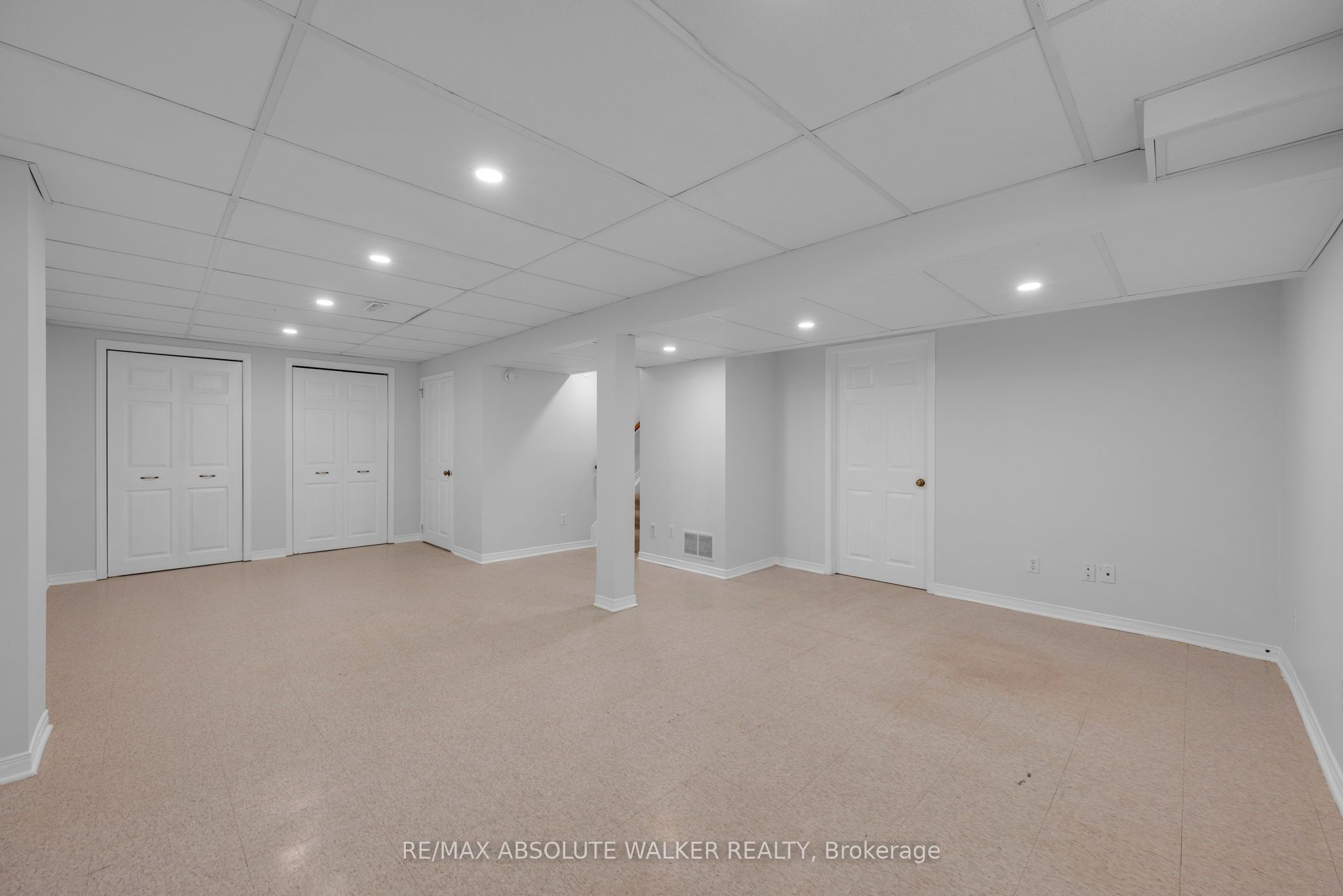 65 Halley Street Property Photo 34