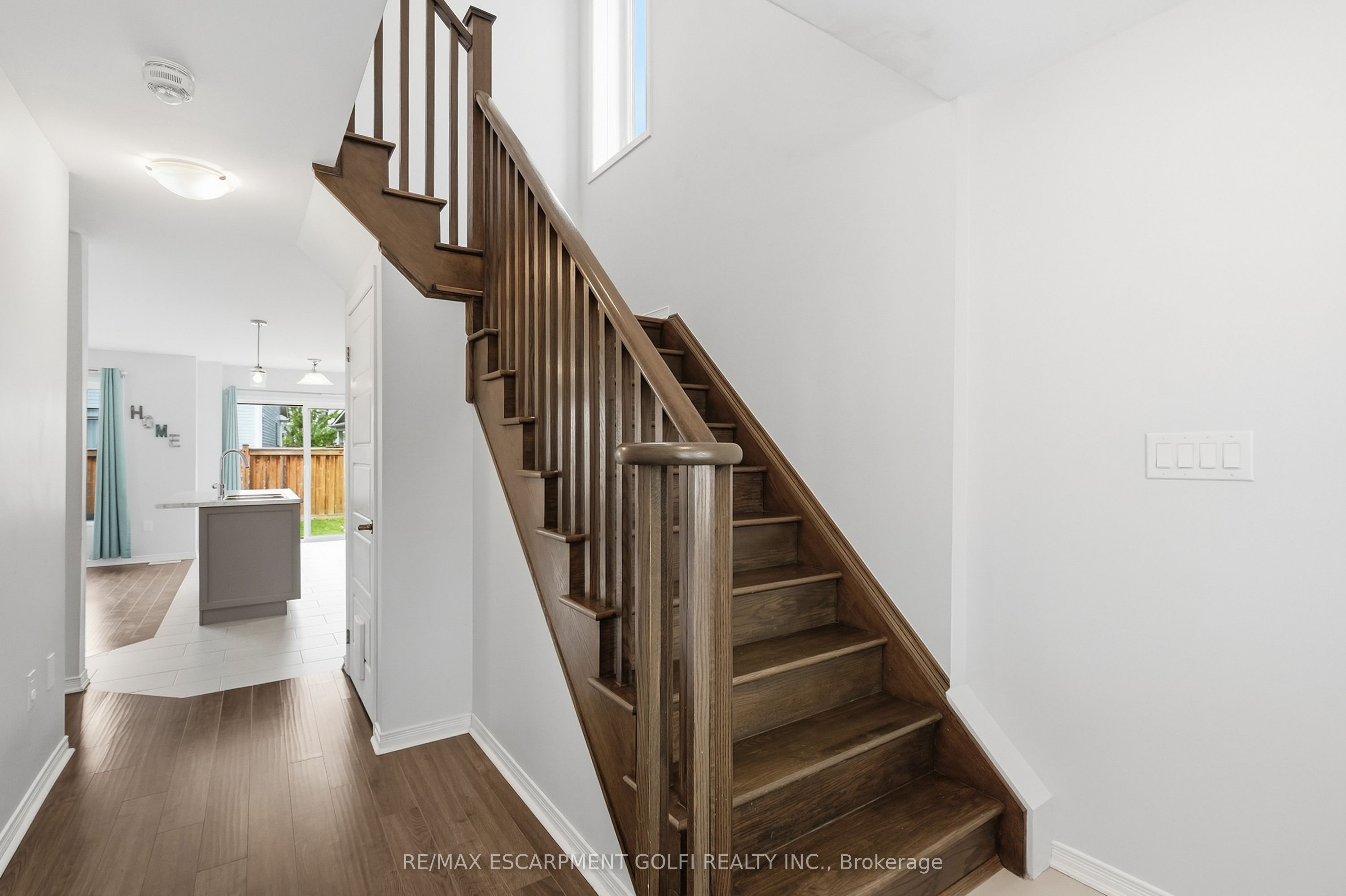 23 Patterson Drive Property Photo 6