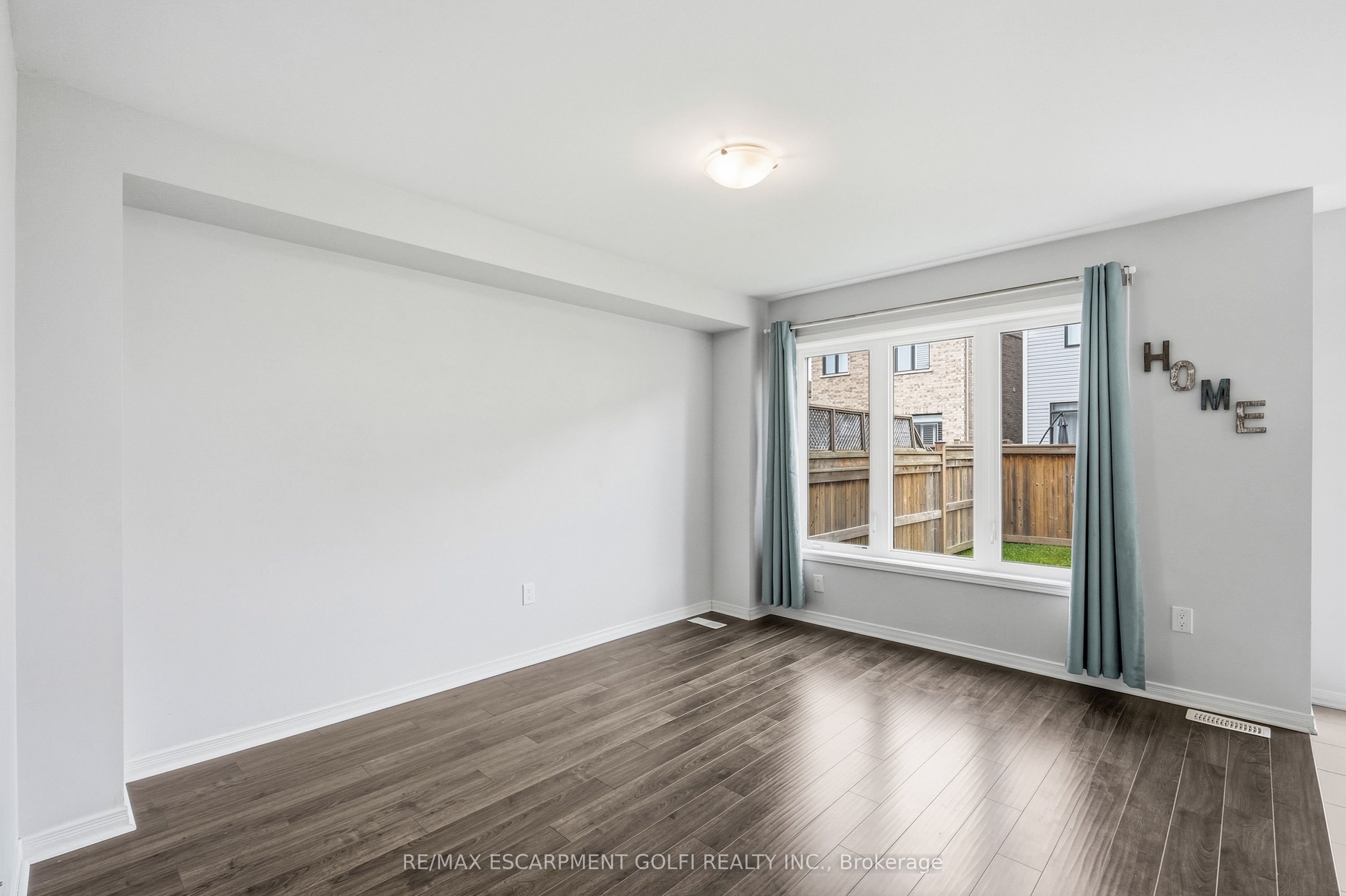 23 Patterson Drive Property Photo 9