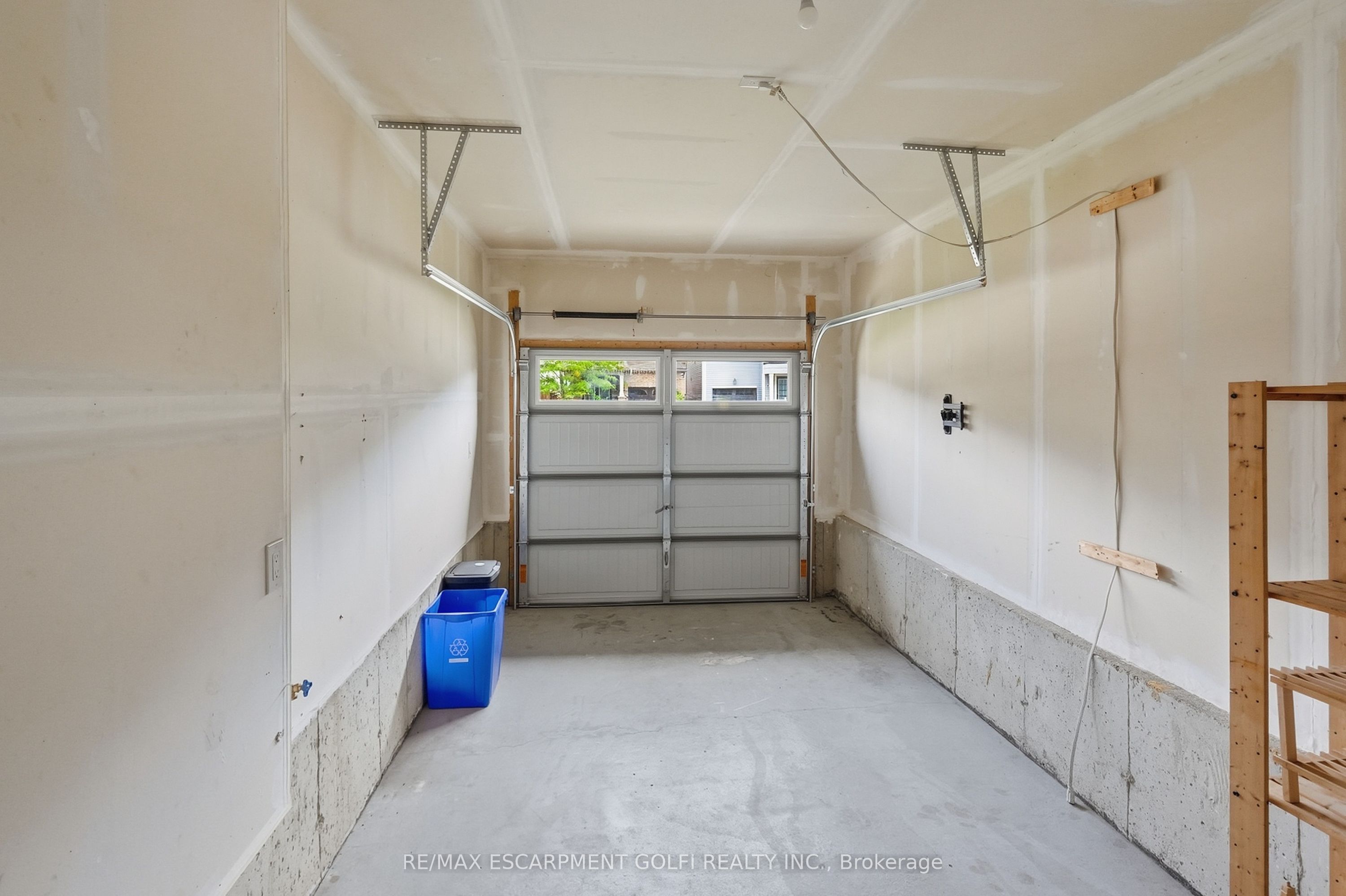 23 Patterson Drive Property Photo 35