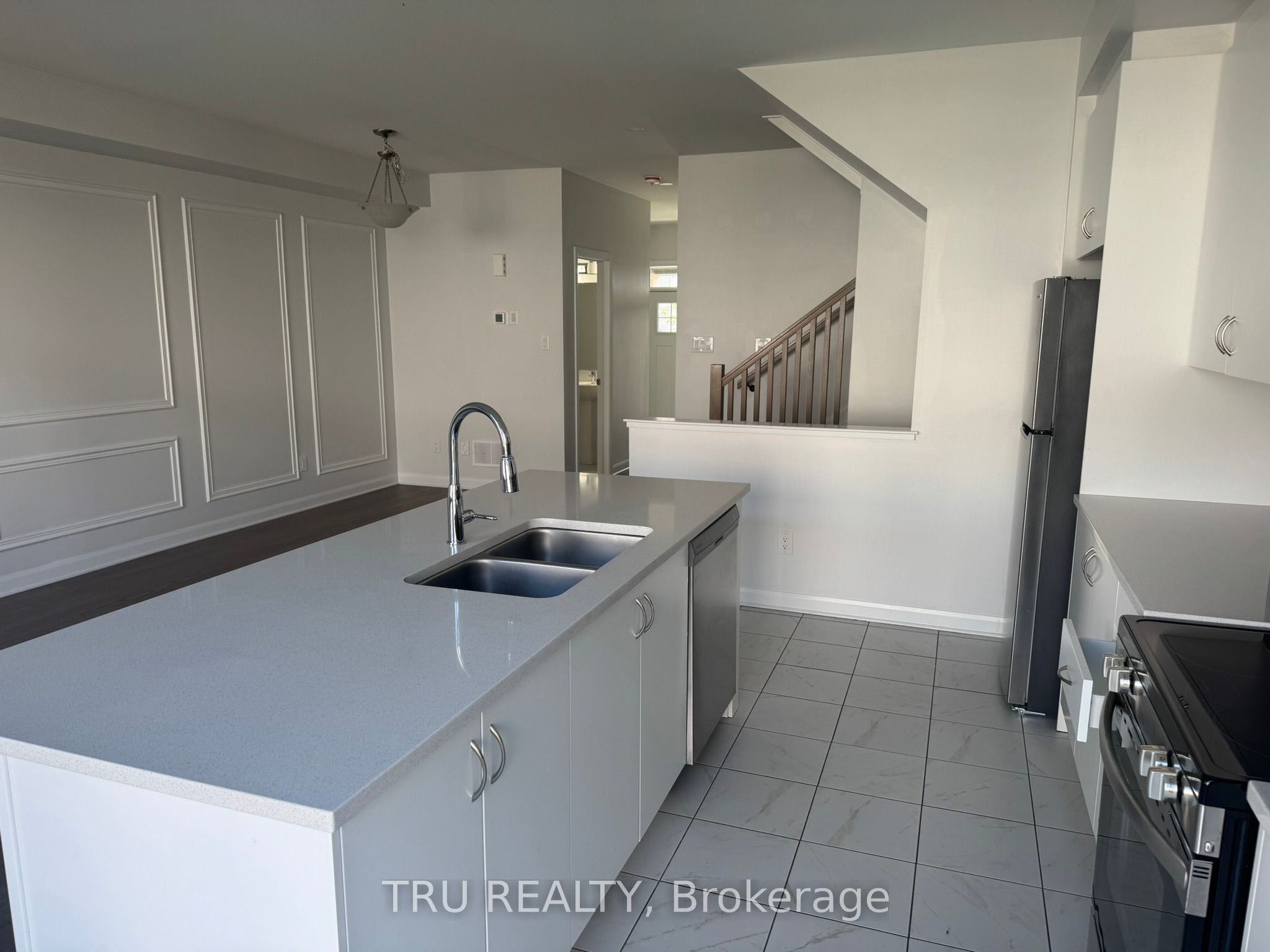 76 Osler Street Property Photo 11