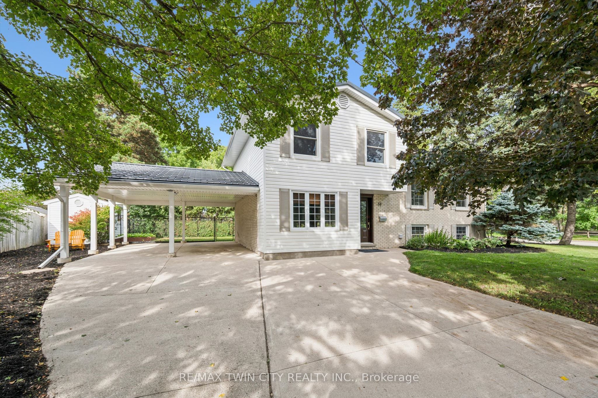 58 Bradley Drive Property Photo 1