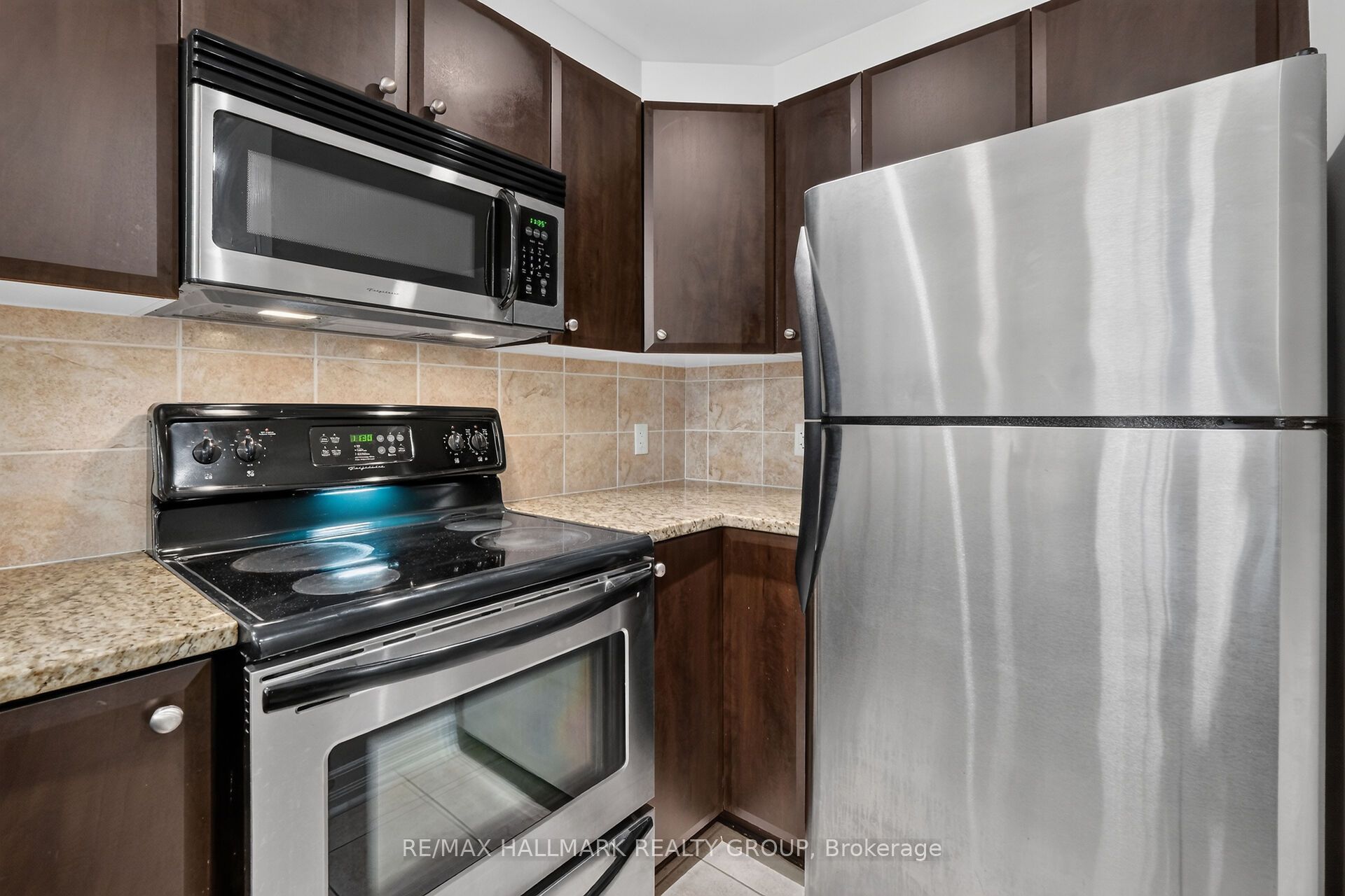 200 Besserer Street 208 Property Photo 8