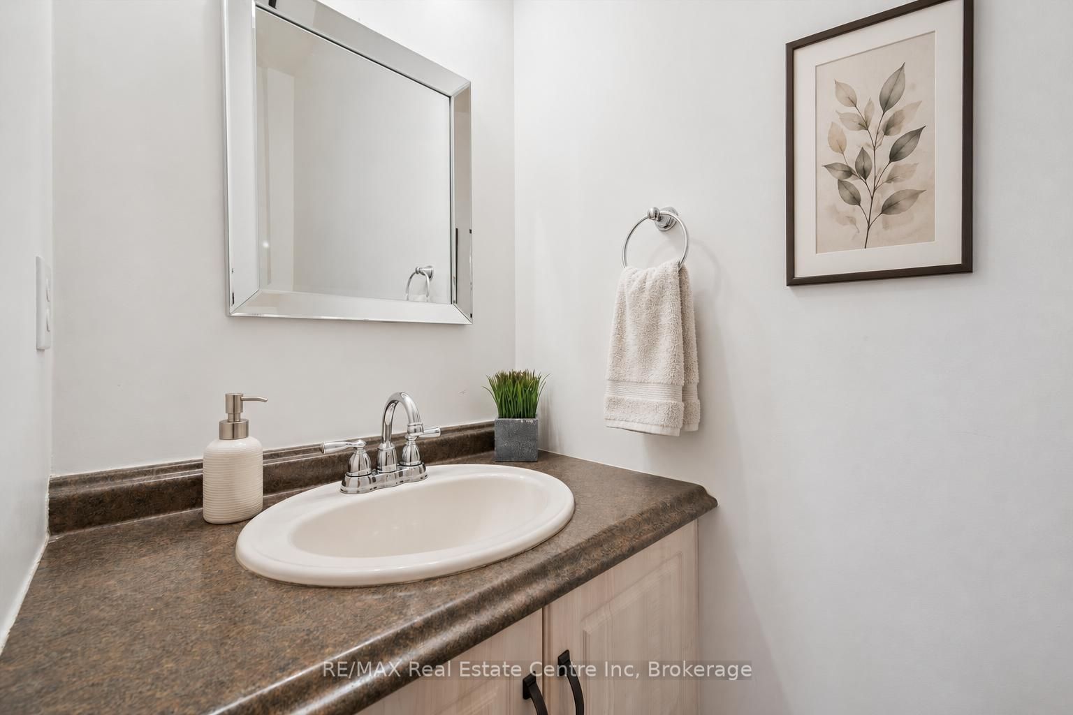 51 Spencer Crescent Property Photo 10