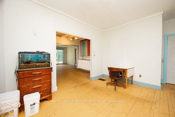 24 Mechanic Street W Property Photo 11