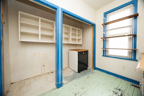 24 Mechanic Street W Property Photo 17