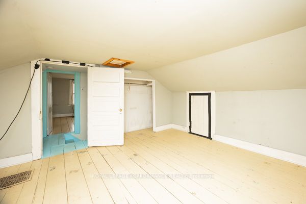 24 Mechanic Street W Property Photo 21
