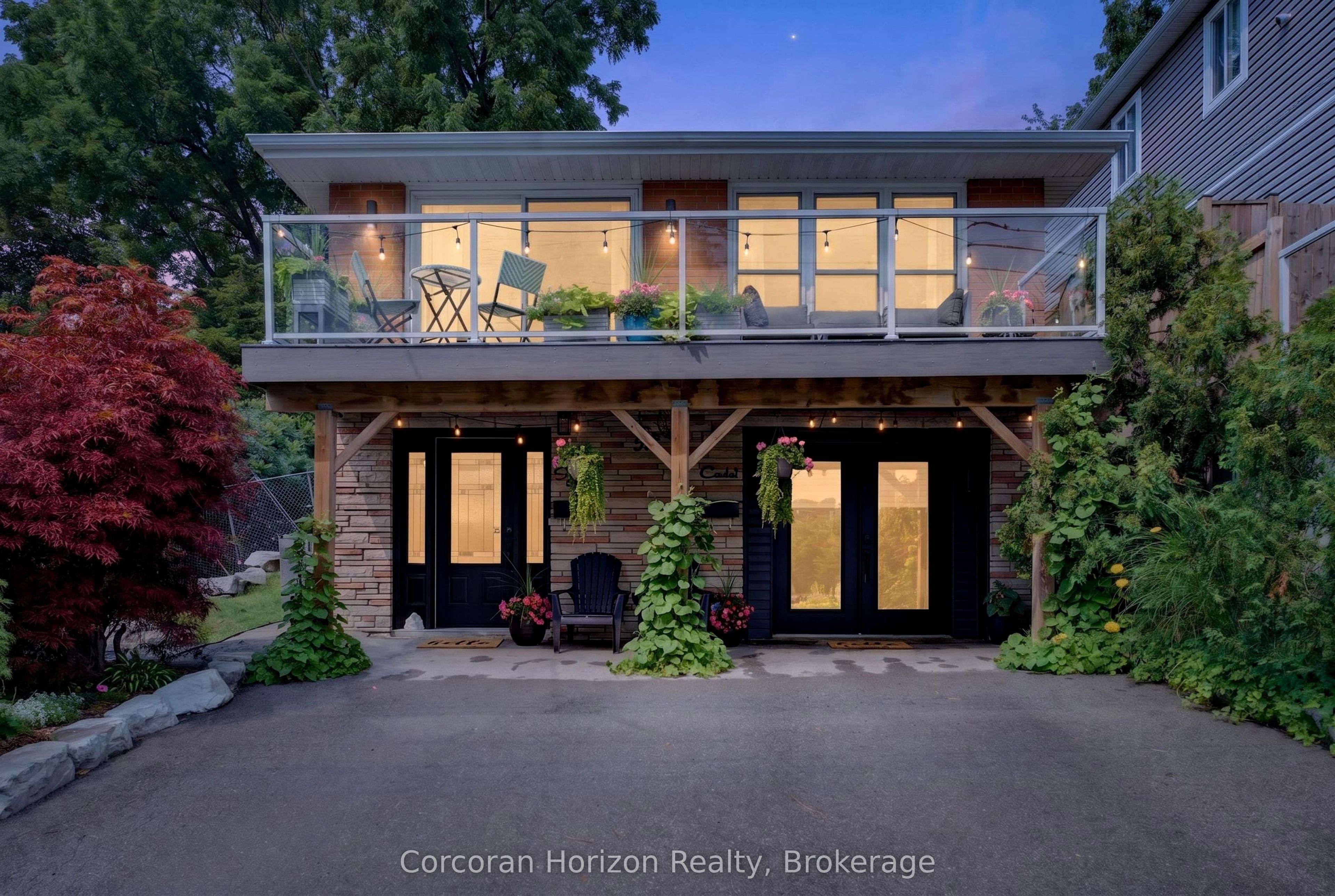 592 Aberdeen Avenue Property Photo 1