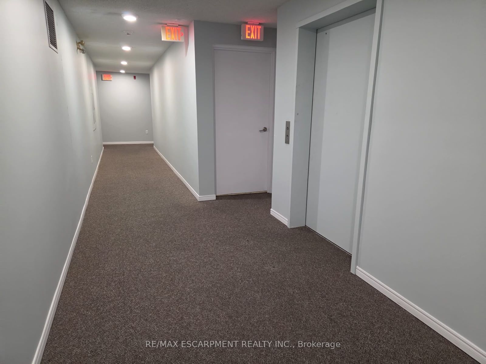 240 Quigley Road 201 Property Photo 8