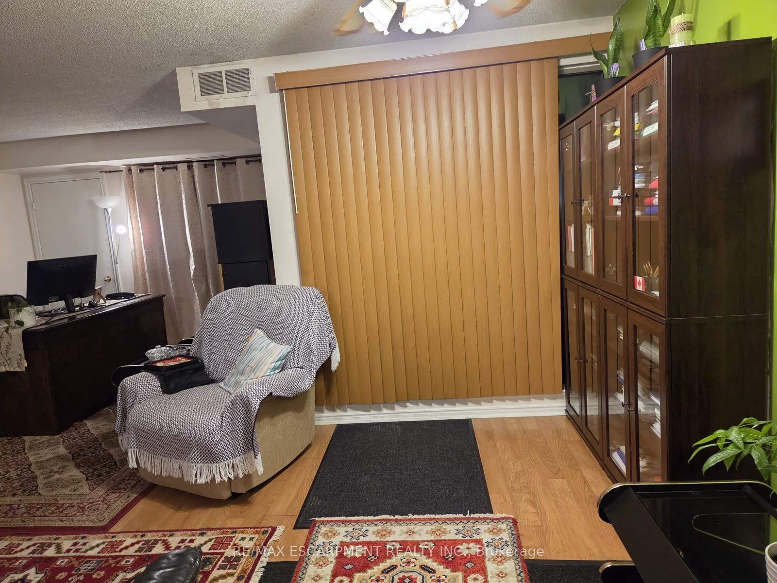 240 Quigley Road 201 Property Photo 15
